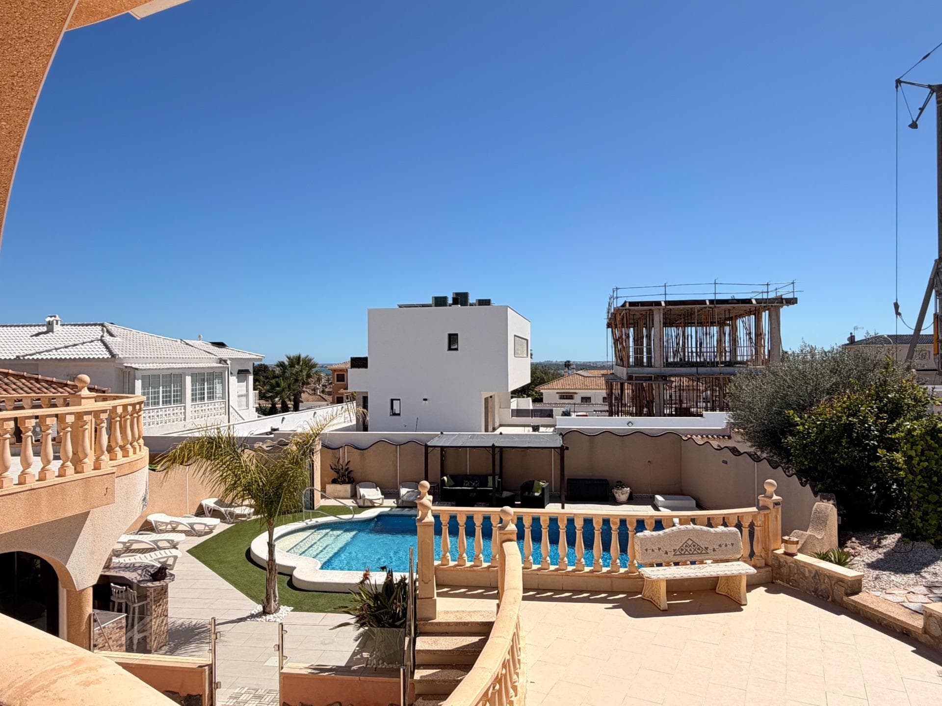 Villa - Chalet de 5 dormitorios en Ciudad Quesada - 42