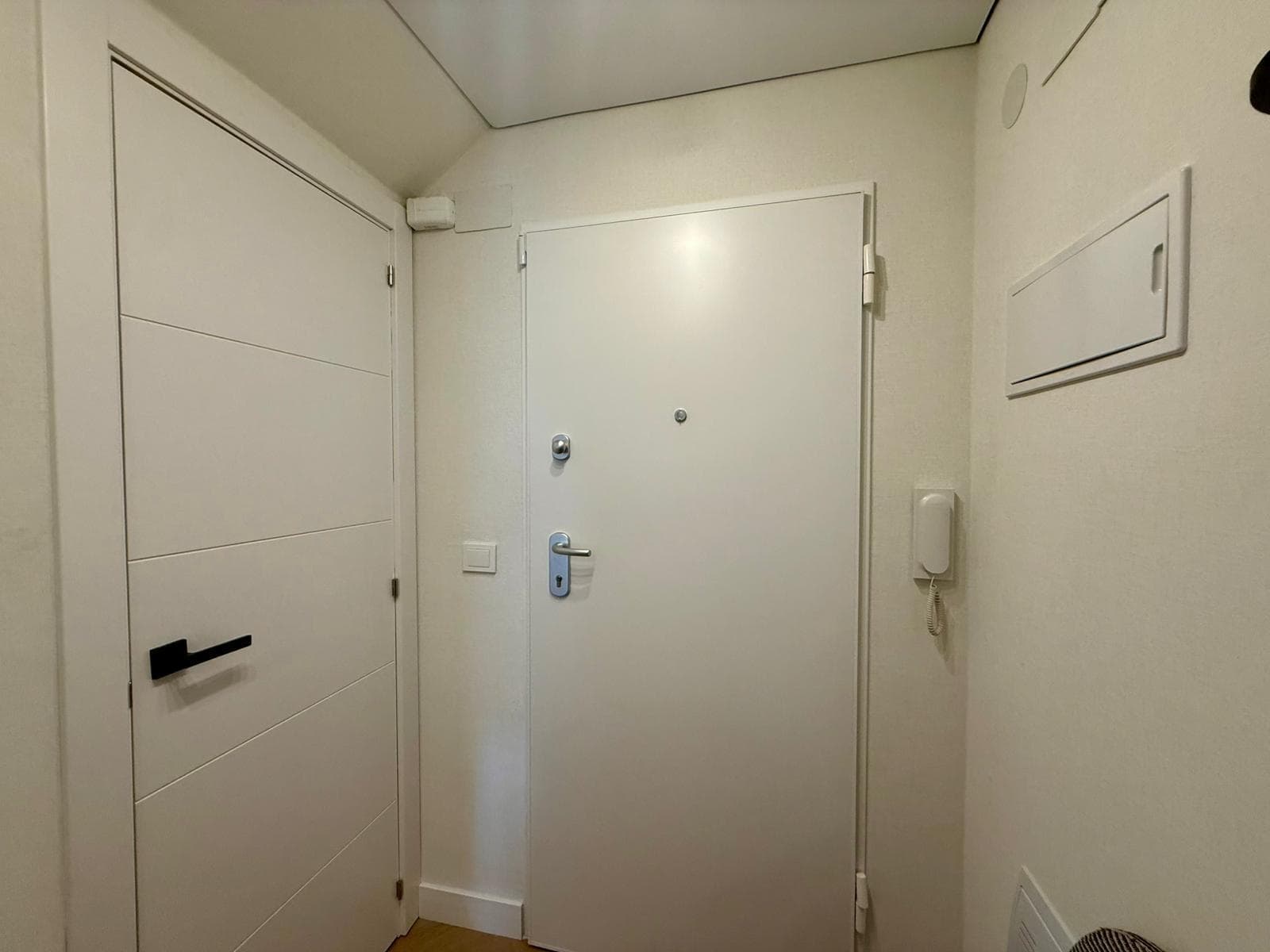 4 bed Middle Floor Apartment in Guardamar del Segura - 32