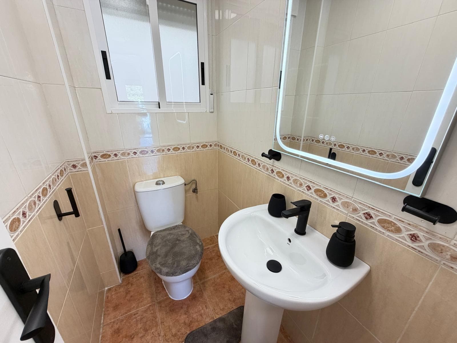 Adosada de 3 dormitorios en Orihuela Costa - 23