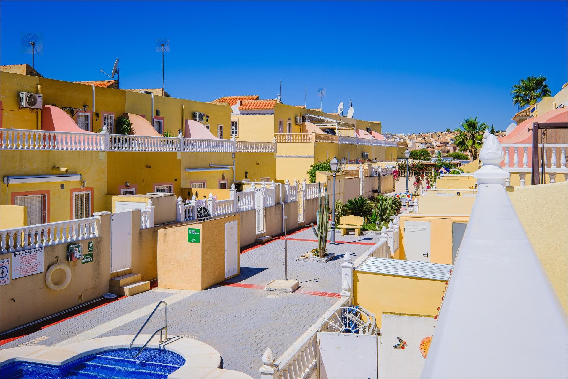 Adosada de 3 dormitorios en Orihuela Costa - 49