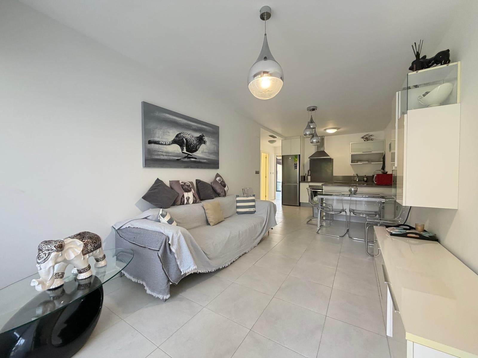 3 bed Middle Floor Apartment in Orihuela Costa - 8