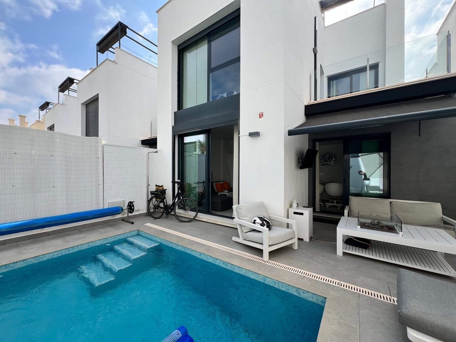 Villa - Chalet de 3 dormitorios en Orihuela Costa - 2