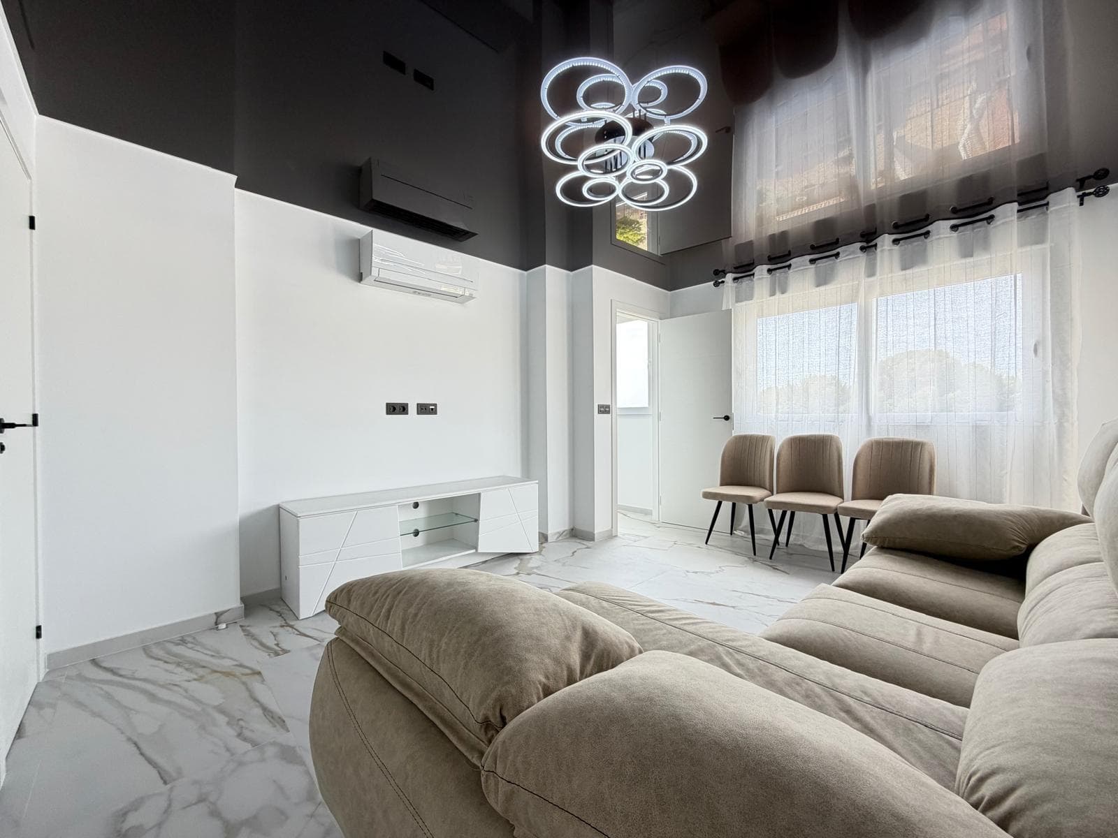 1 bed Middle Floor Apartment in Orihuela Costa - 1