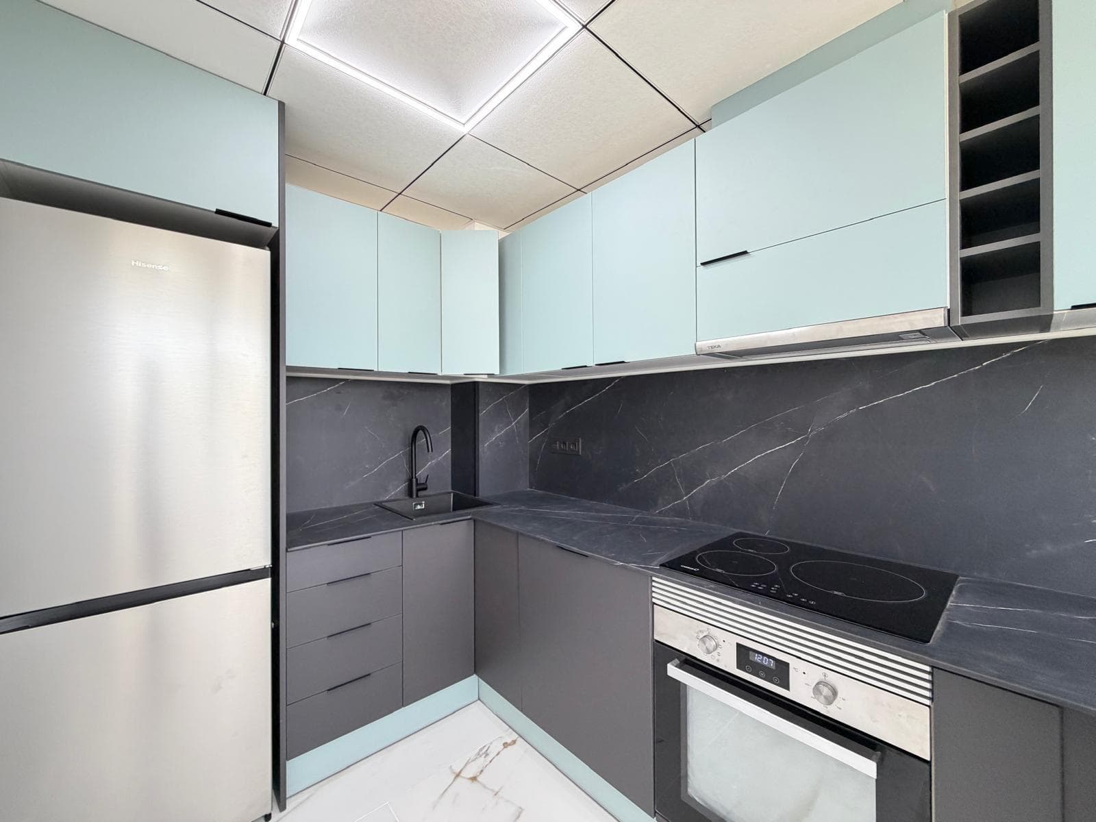 1 bed Middle Floor Apartment in Orihuela Costa - 32