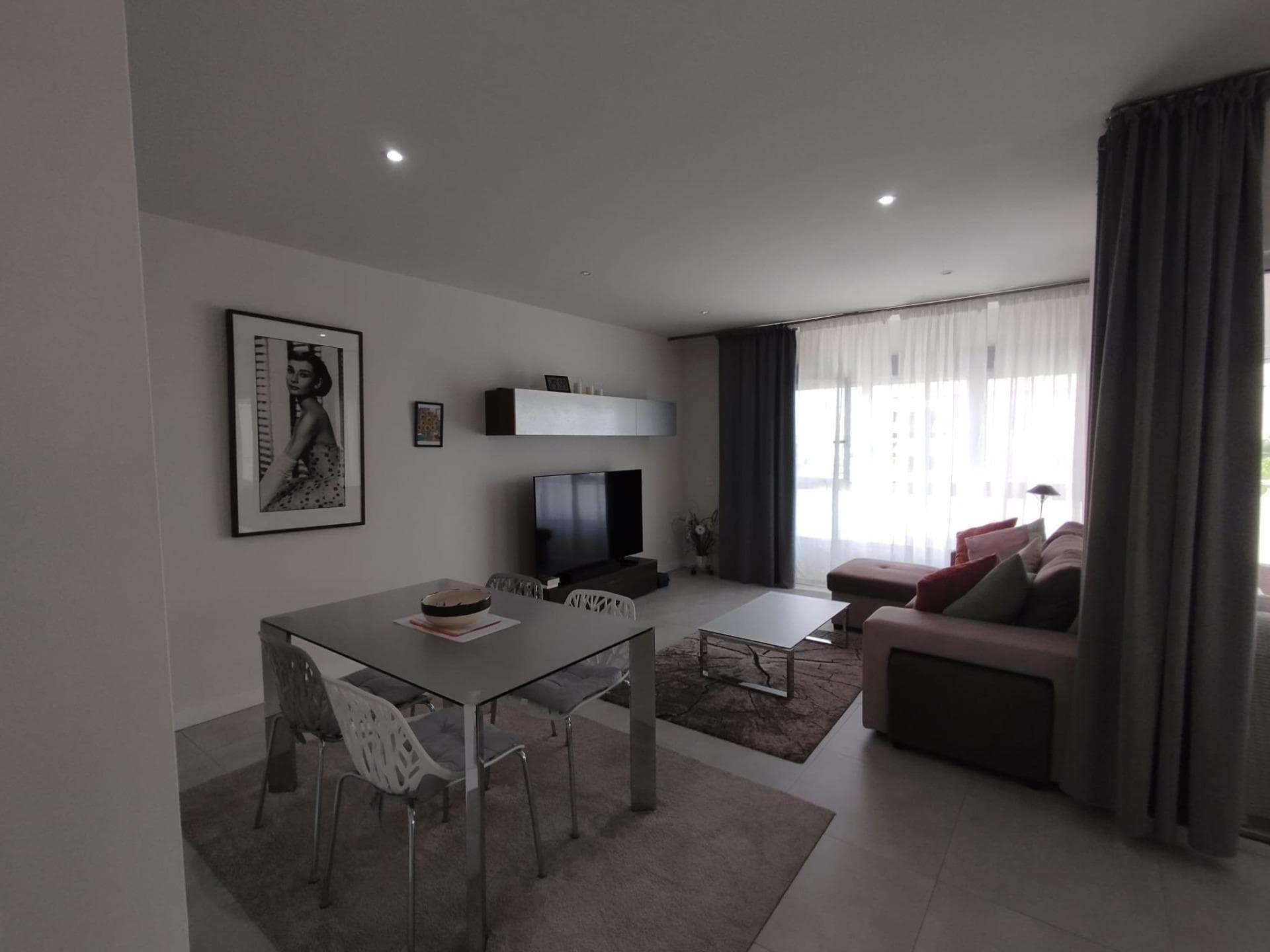 Apartamento Planta Media de 2 dormitorios en Orihuela Costa - 2
