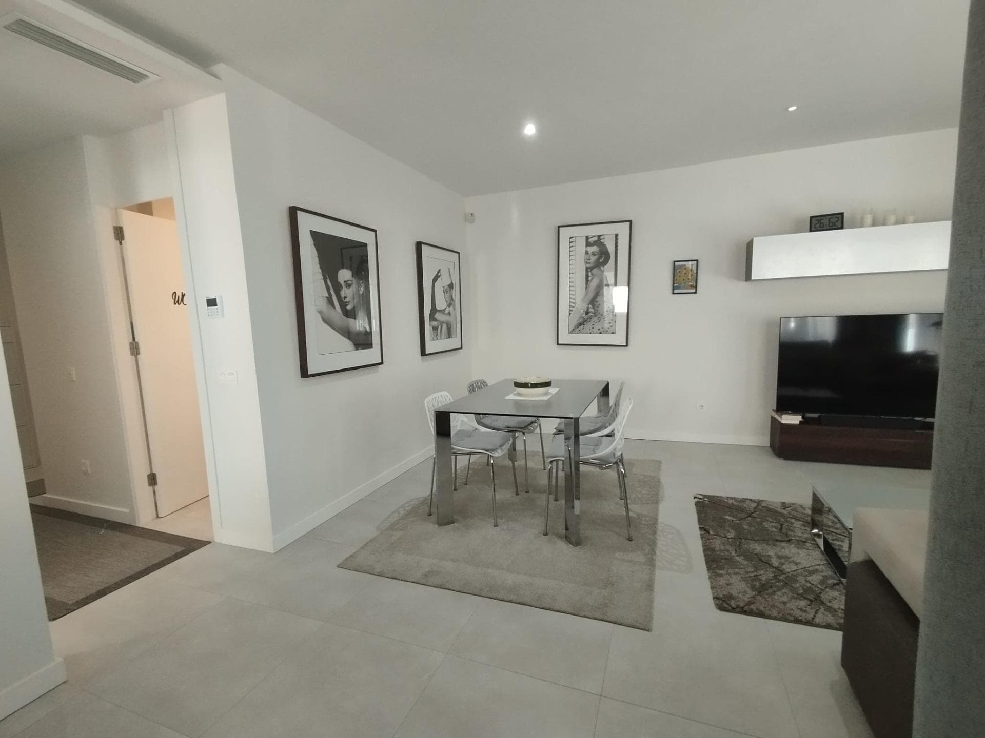 Apartamento Planta Media de 2 dormitorios en Orihuela Costa - 46