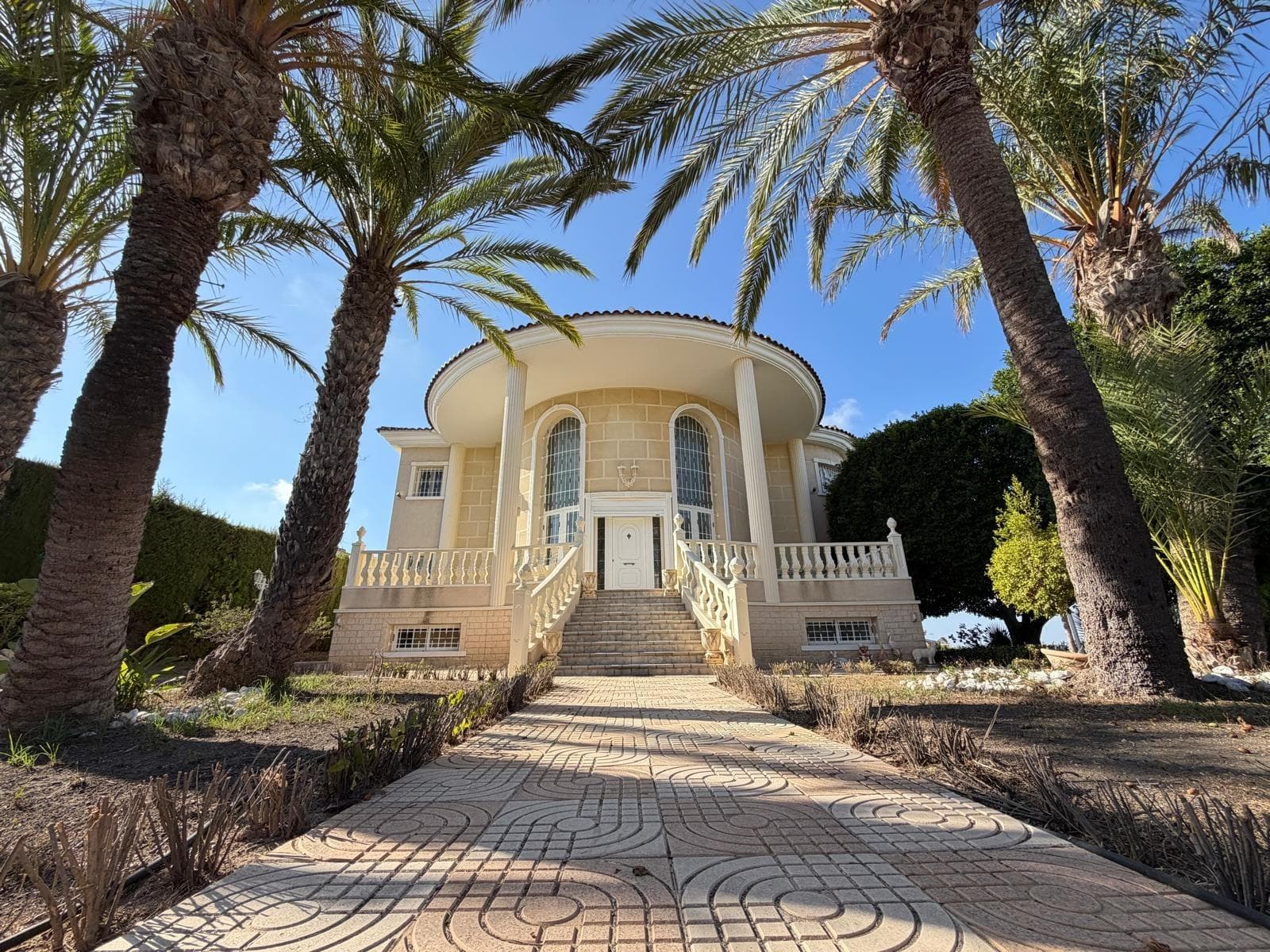 6 bed Detached Villa in Rojales - 1