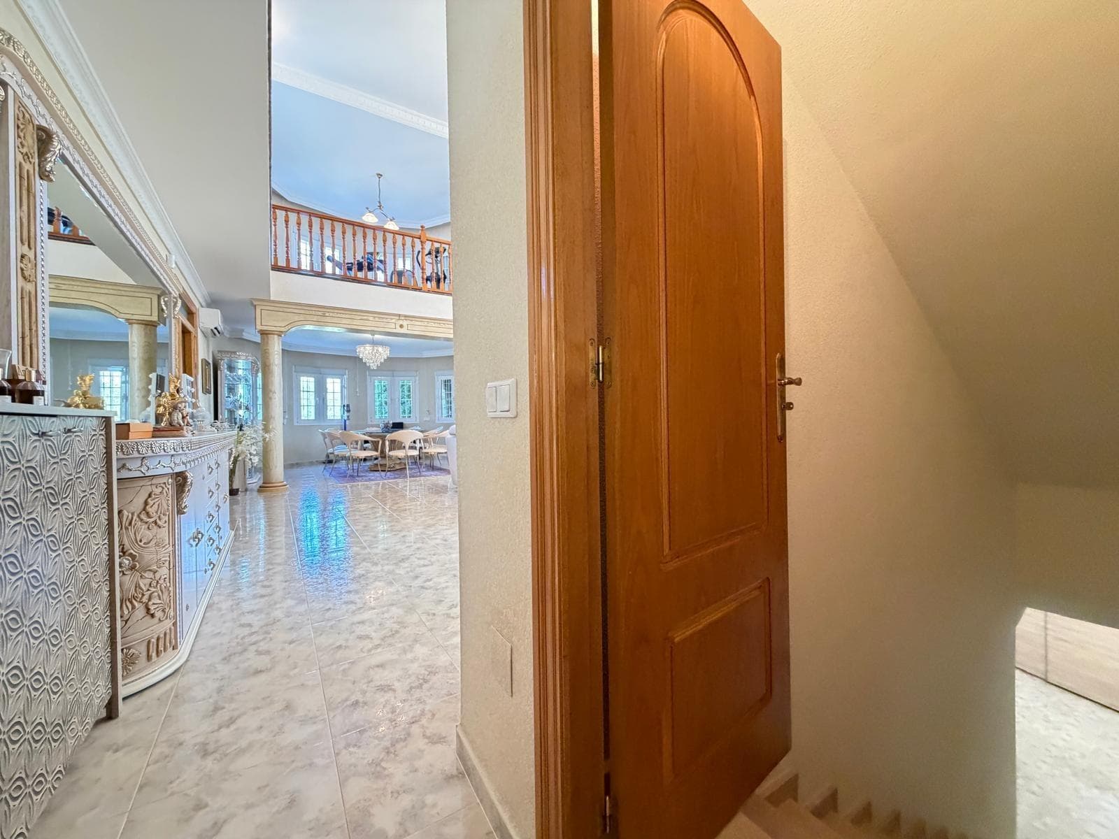 6 bed Detached Villa in Rojales - 32
