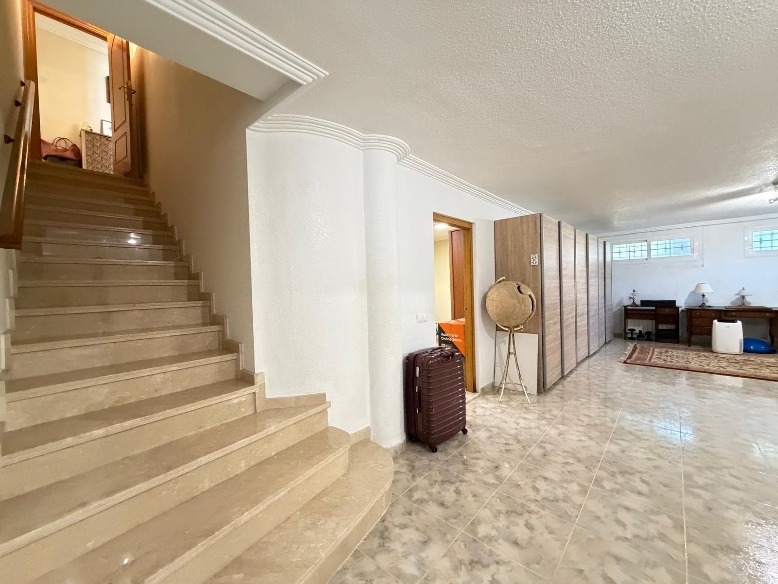6 bed Detached Villa in Rojales - 34