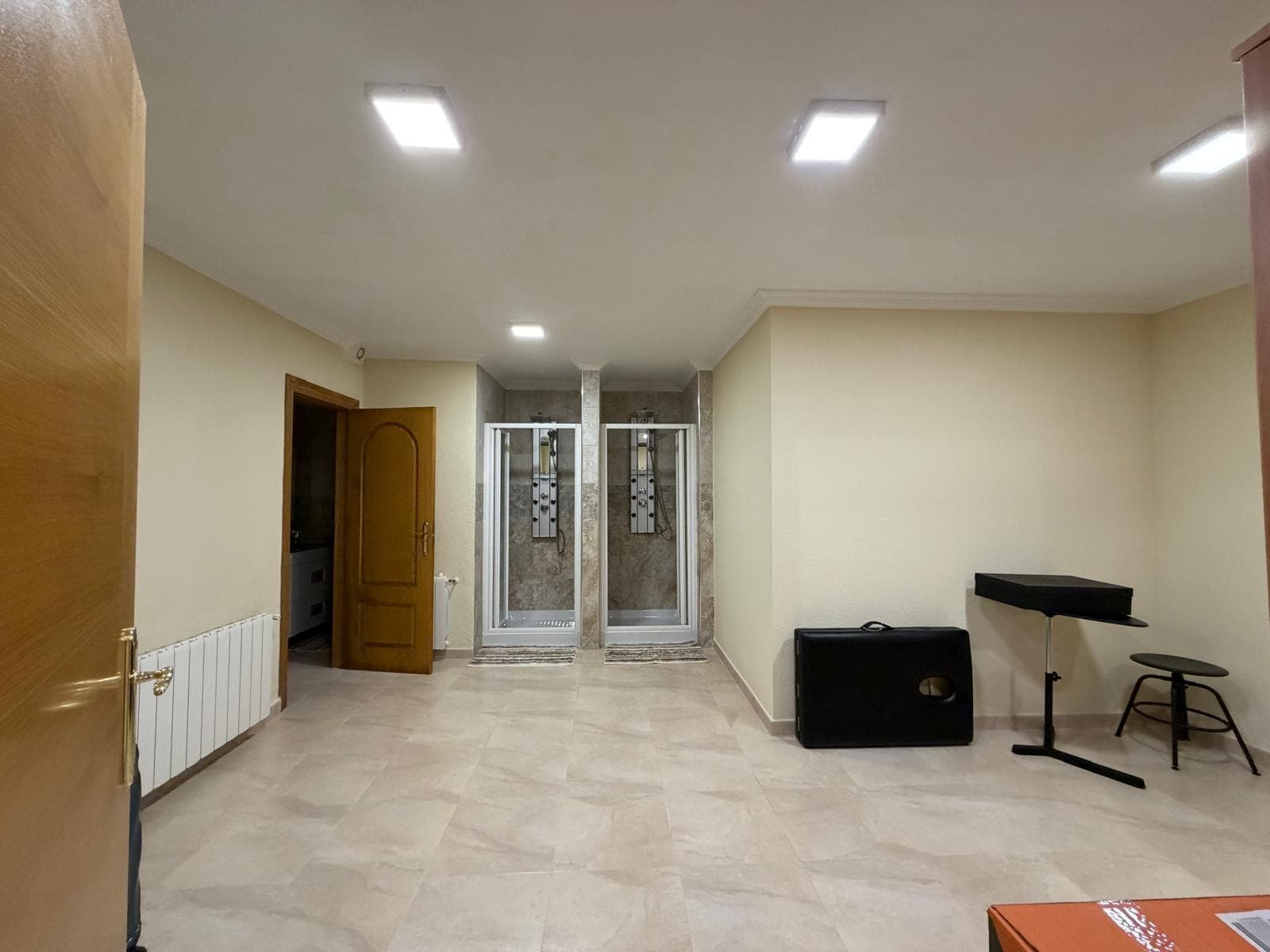 6 bed Detached Villa in Rojales - 37