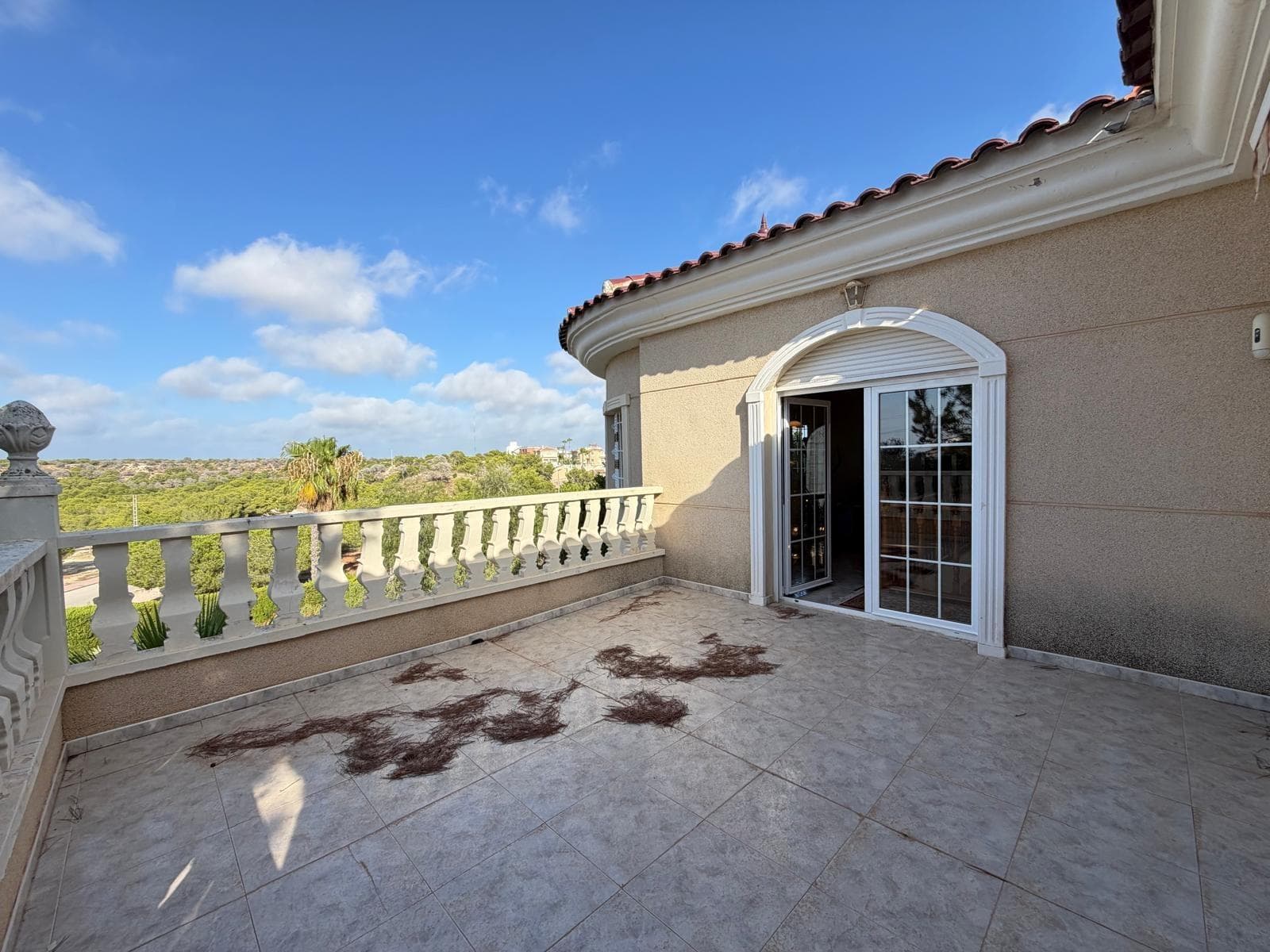 6 bed Detached Villa in Rojales - 50