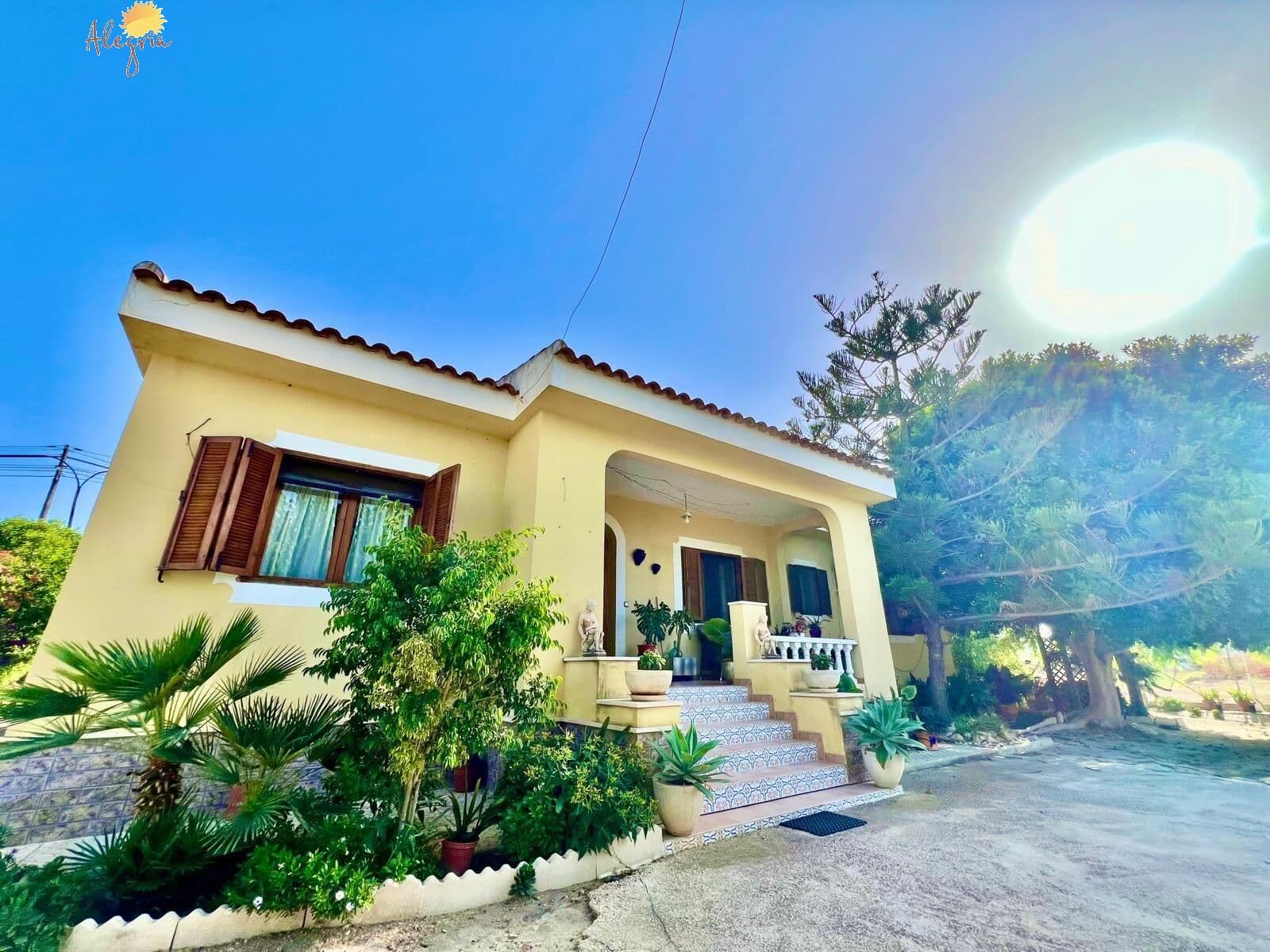 Villa - Chalet de 4 dormitorios en Daya Vieja - 10