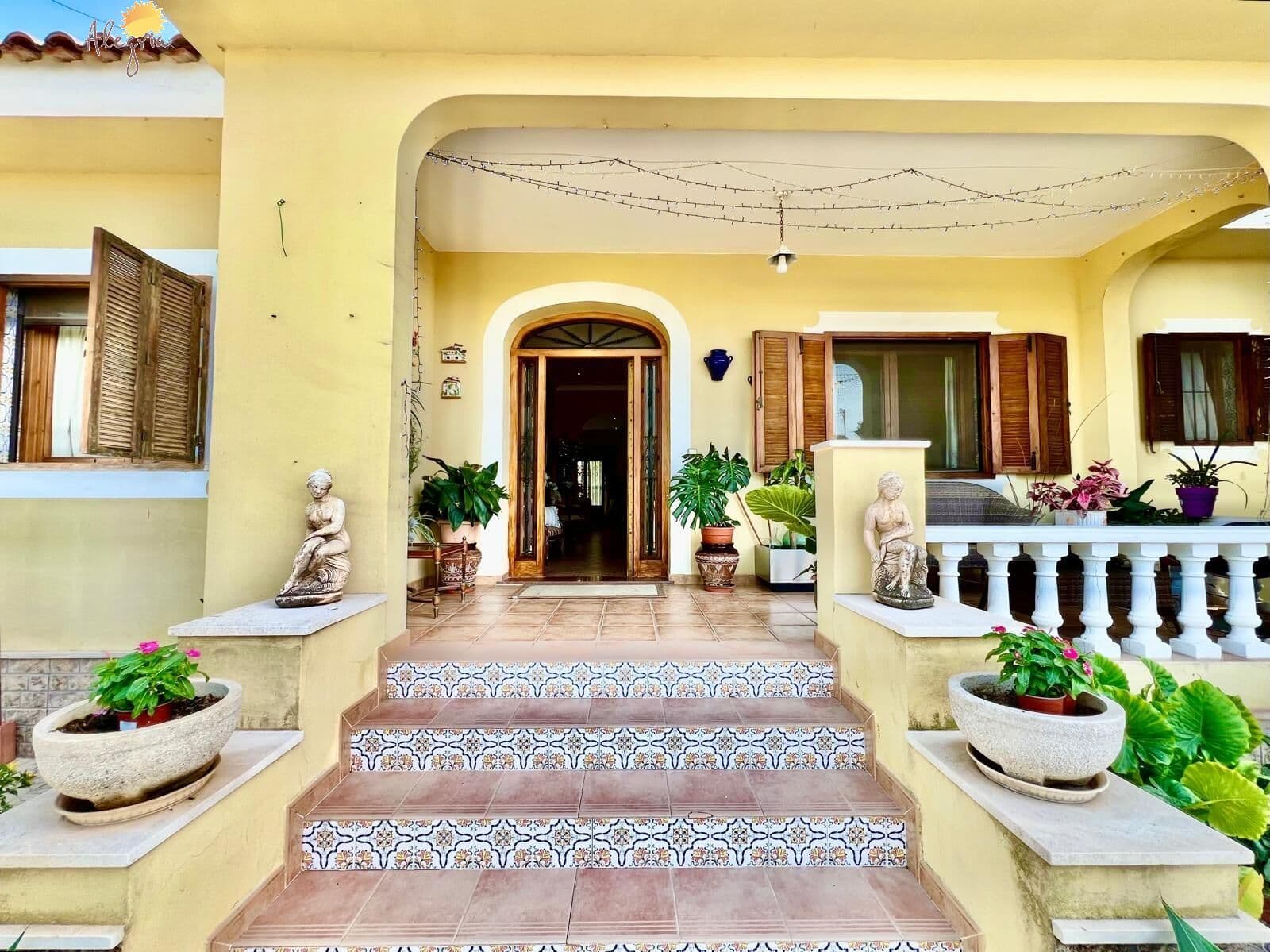Villa - Chalet de 4 dormitorios en Daya Vieja - 11