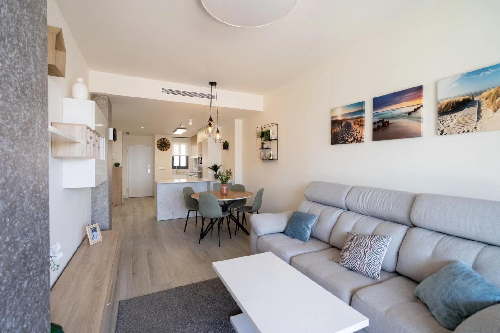 Apartamento Planta Media de 2 dormitorios en Guardamar del Segura - 16
