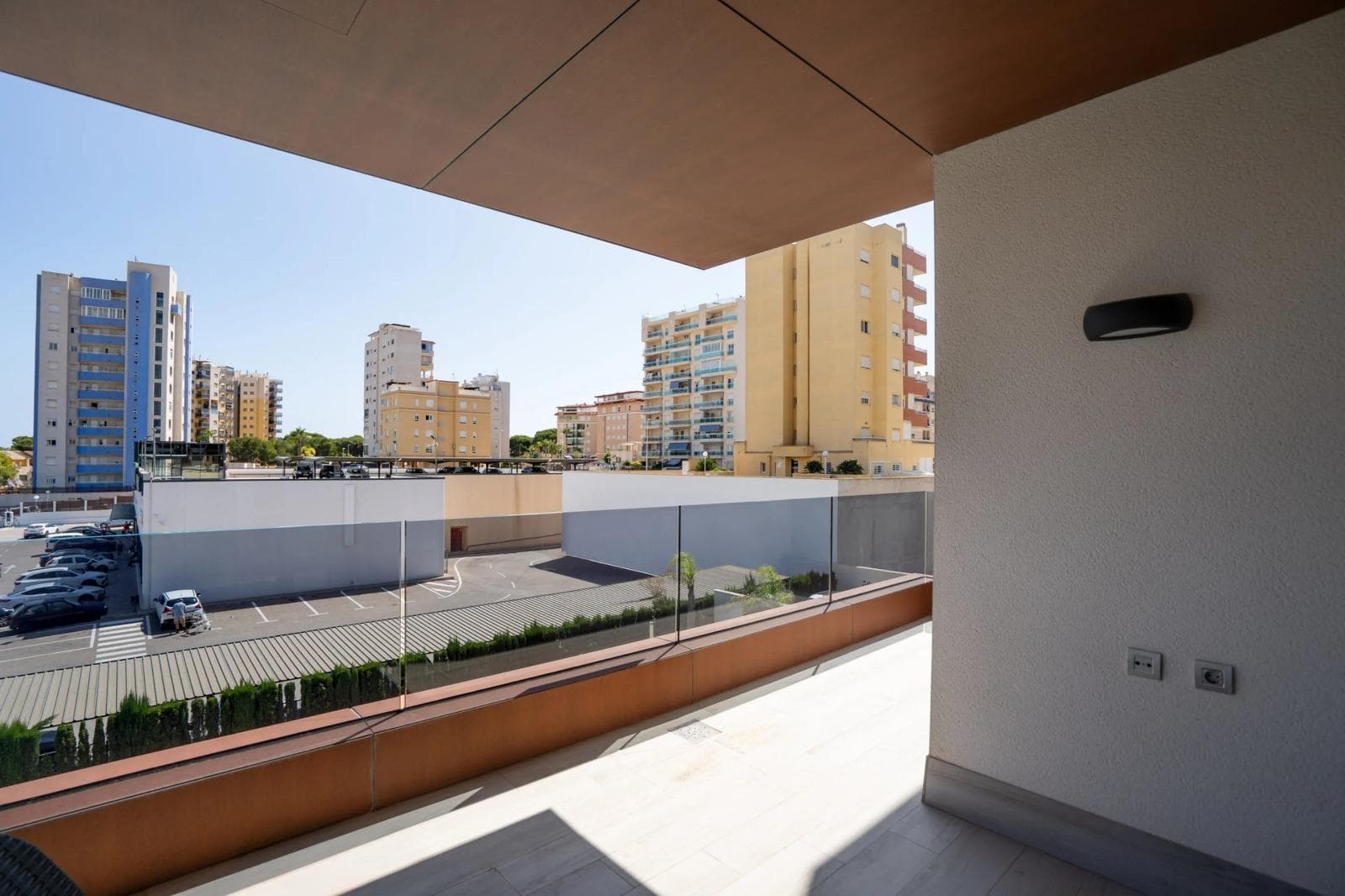 Apartamento Planta Media de 2 dormitorios en Guardamar del Segura - 17