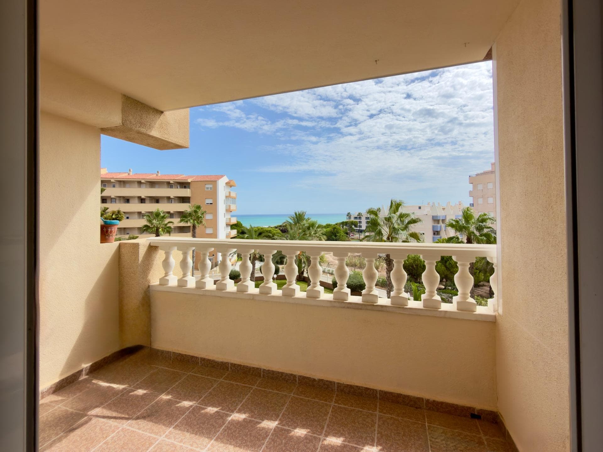 Apartamento Planta Media de 2 dormitorios en Guardamar del Segura