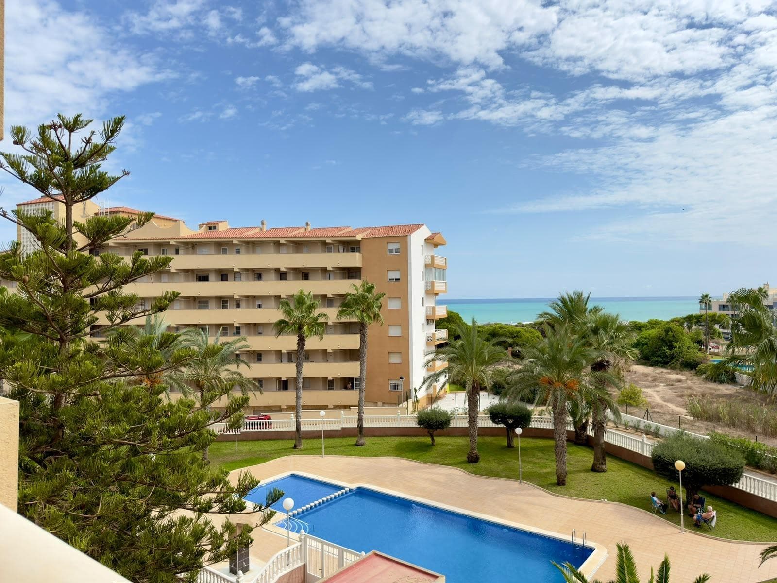 Apartamento Planta Media de 2 dormitorios en Guardamar del Segura