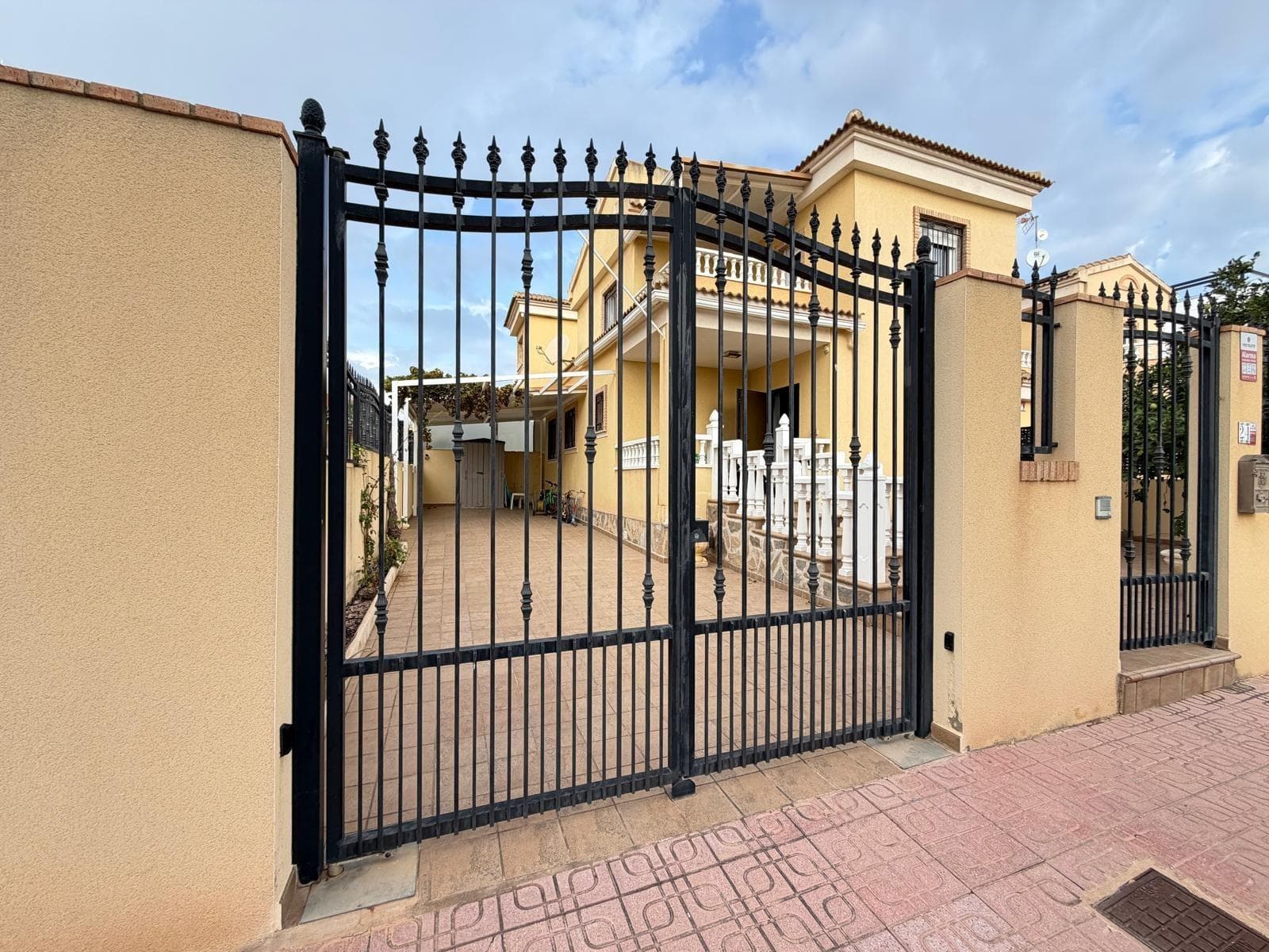 Villa - Chalet de 4 dormitorios en Orihuela Costa - 4