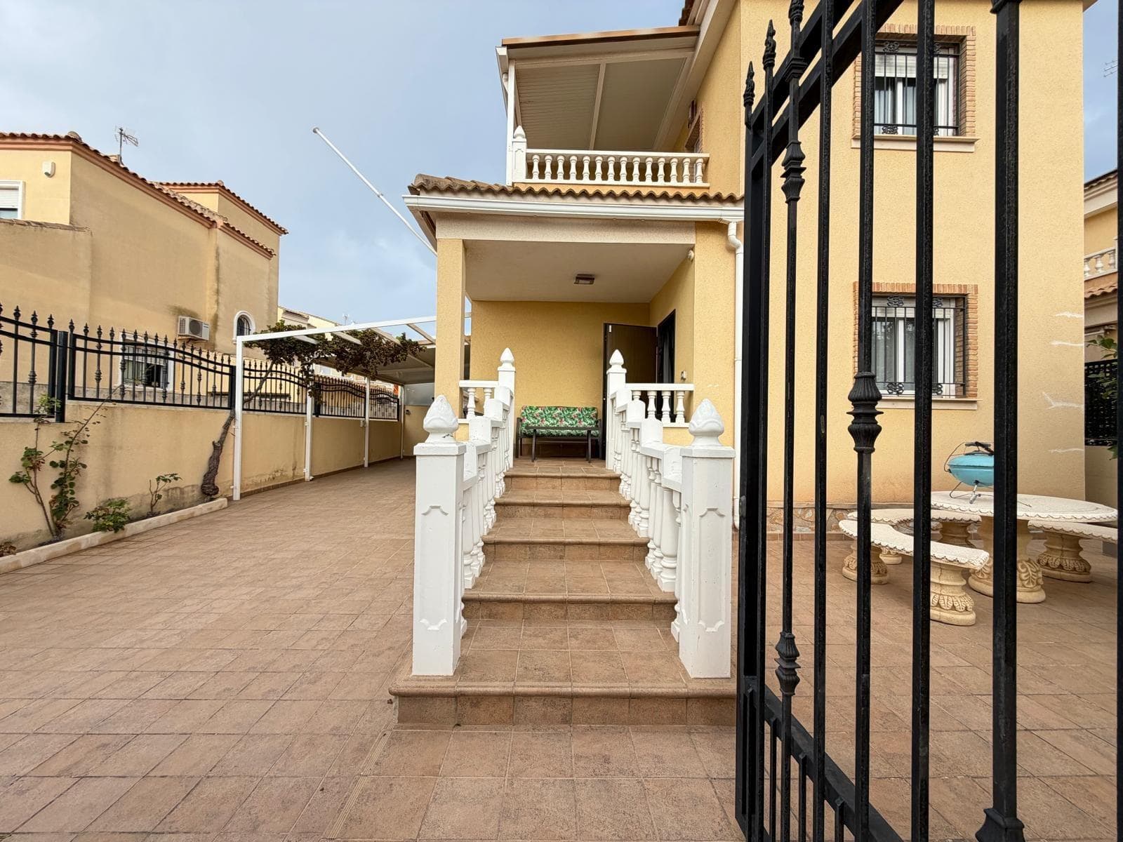 Villa - Chalet de 4 dormitorios en Orihuela Costa - 5