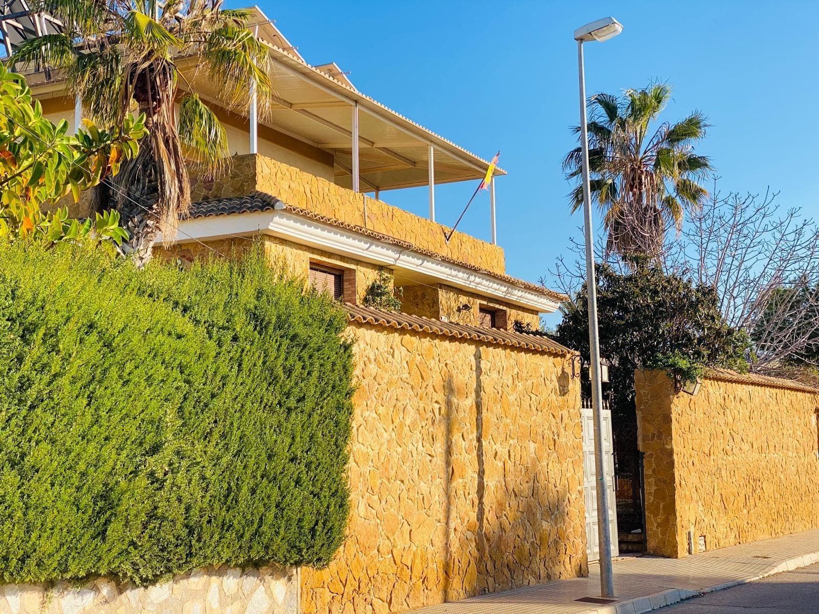 Vrijstaande Villa met 2 slaapkamers in Orihuela Costa - 2