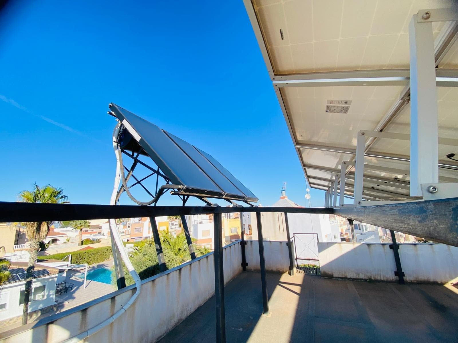 Vrijstaande Villa met 2 slaapkamers in Orihuela Costa - 33