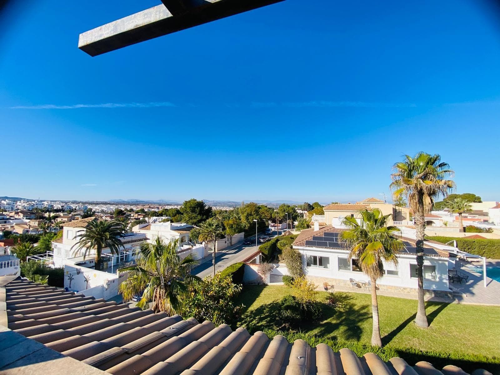 Vrijstaande Villa met 2 slaapkamers in Orihuela Costa - 34