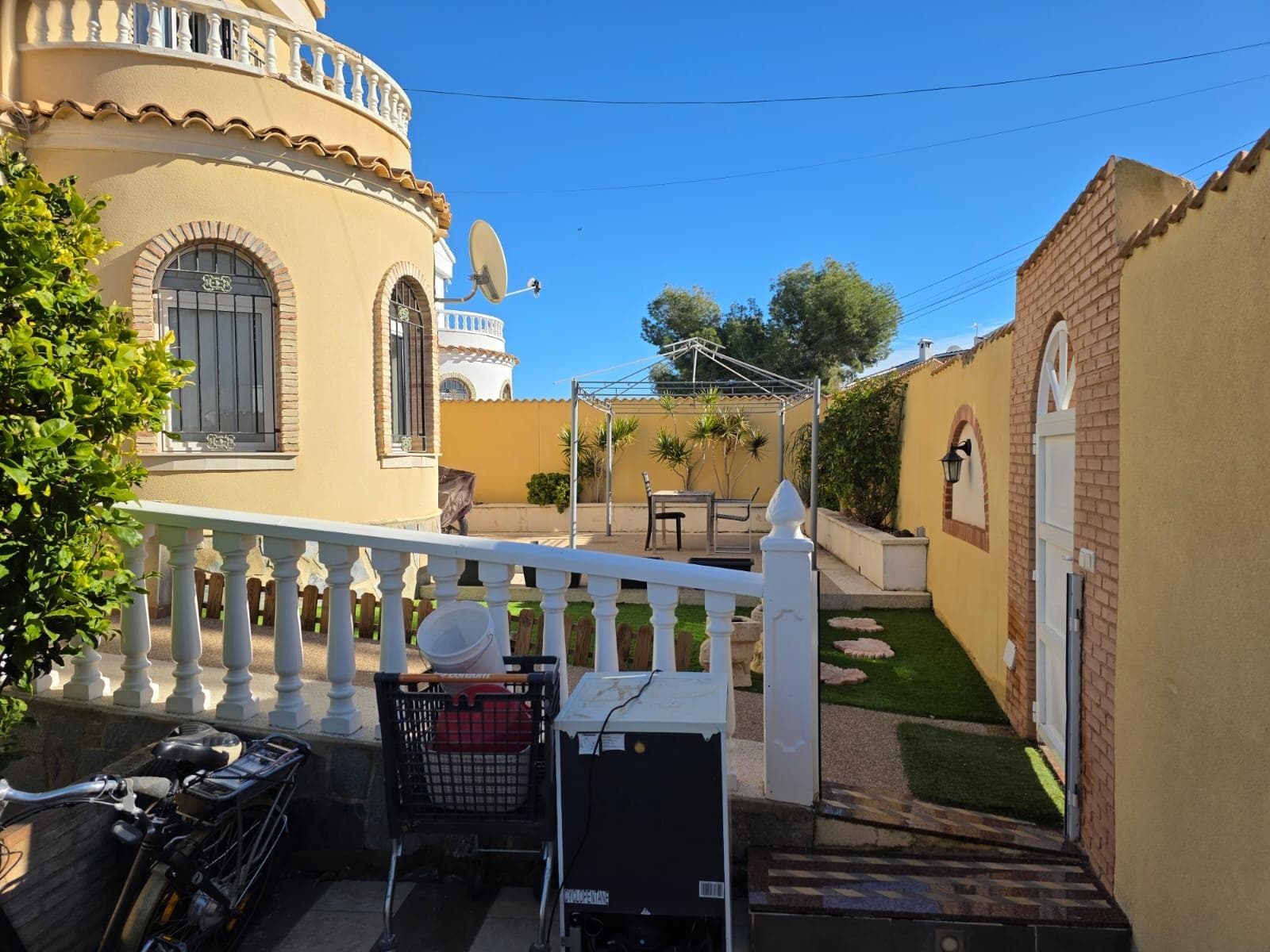 Vrijstaande Villa met 4 slaapkamers in Orihuela Costa - 11