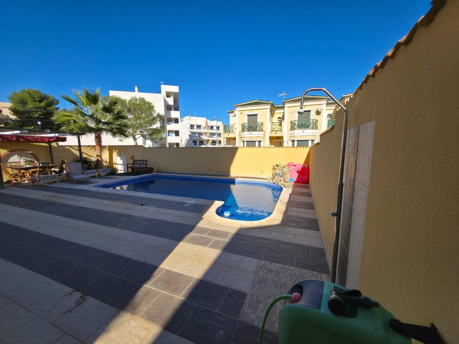 Vrijstaande Villa met 4 slaapkamers in Orihuela Costa - 13