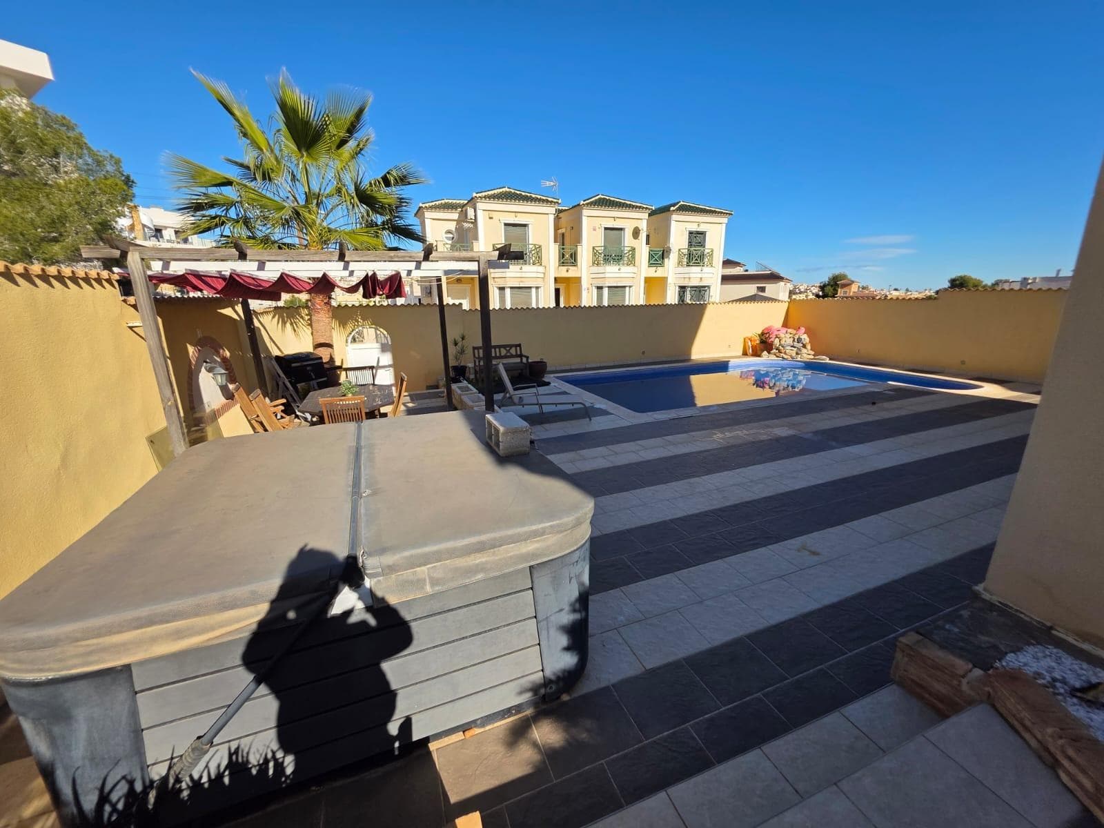 Vrijstaande Villa met 4 slaapkamers in Orihuela Costa - 15