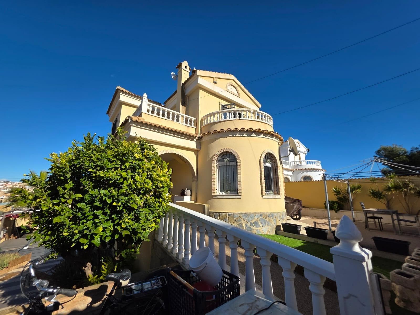 Vrijstaande Villa met 4 slaapkamers in Orihuela Costa - 7