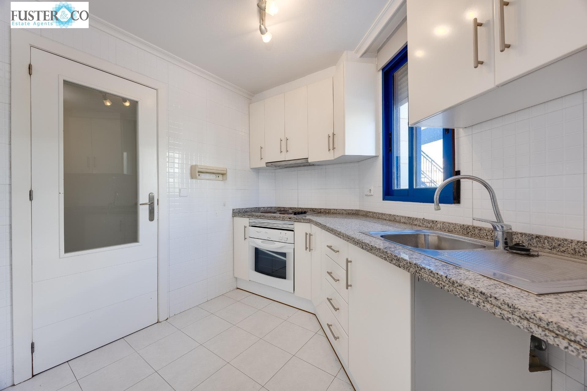 Tussenverdieping Appartement met 2 slaapkamers in Orihuela Costa - 16