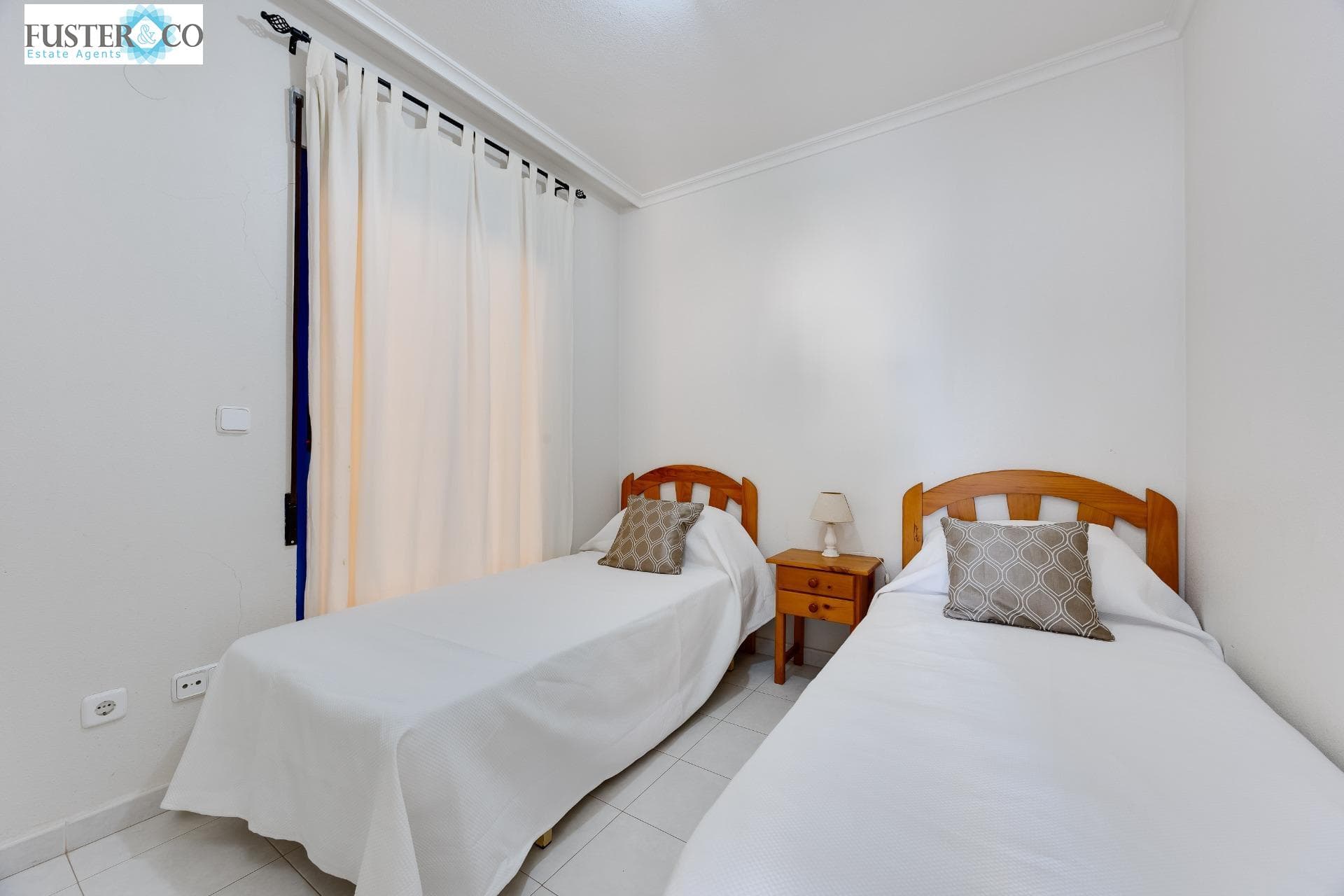 Tussenverdieping Appartement met 2 slaapkamers in Orihuela Costa - 25