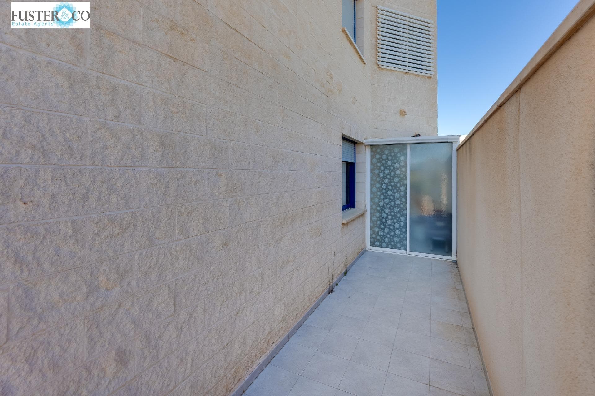 Tussenverdieping Appartement met 2 slaapkamers in Orihuela Costa - 9