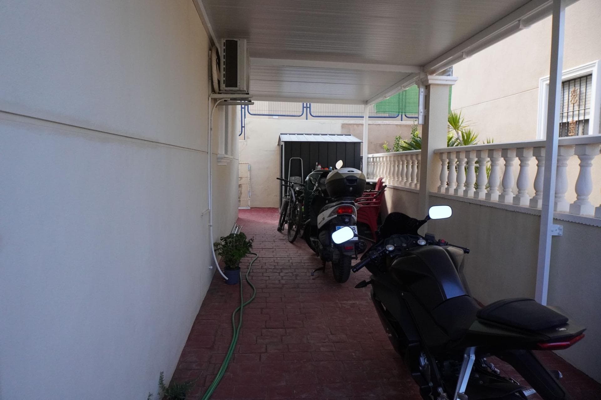 Vrijstaande Villa met 3 slaapkamers in San Miguel de Salinas - 5