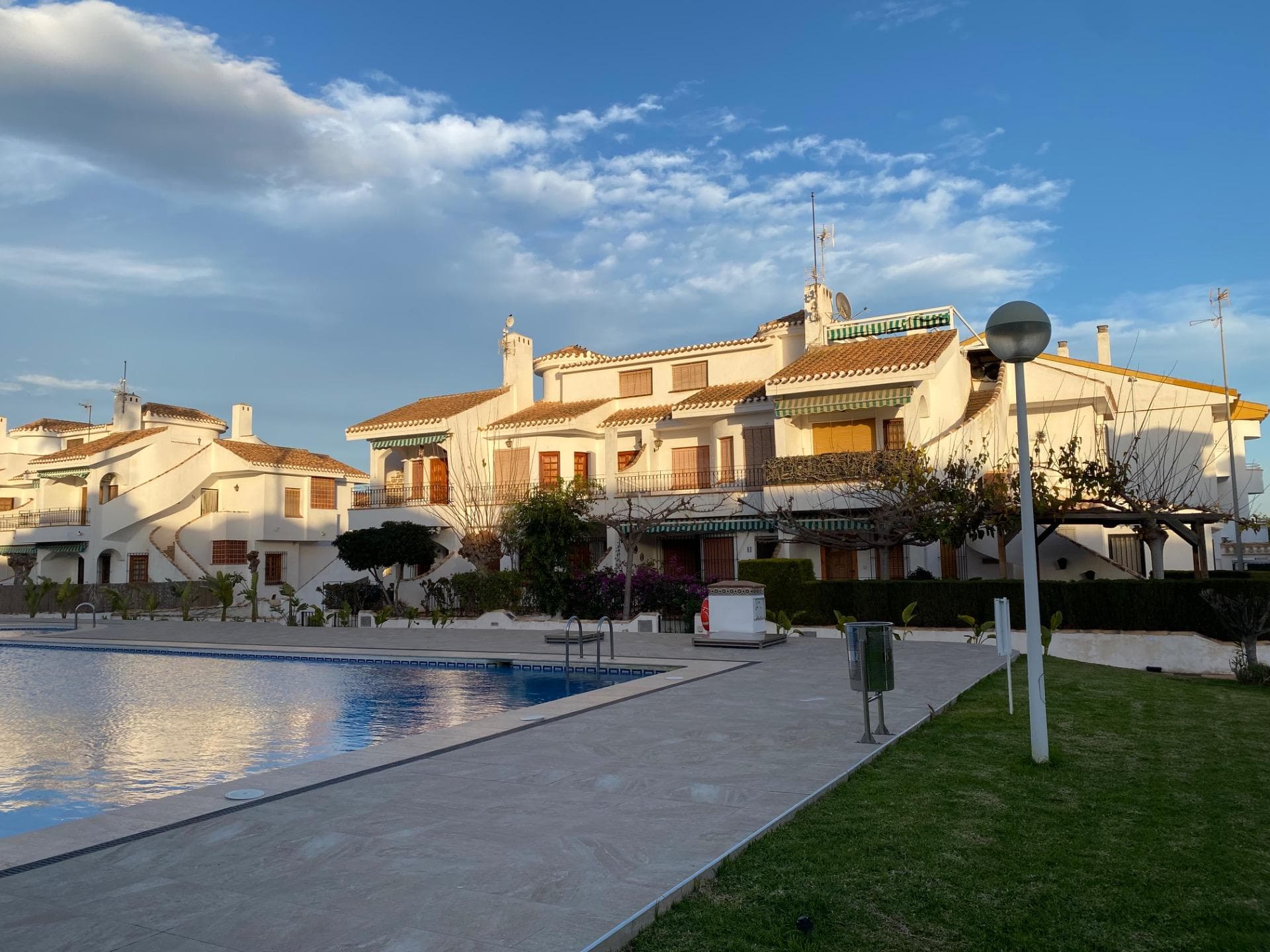 Apartamento Planta Media de 2 dormitorios en Pilar de la Horadada - 3