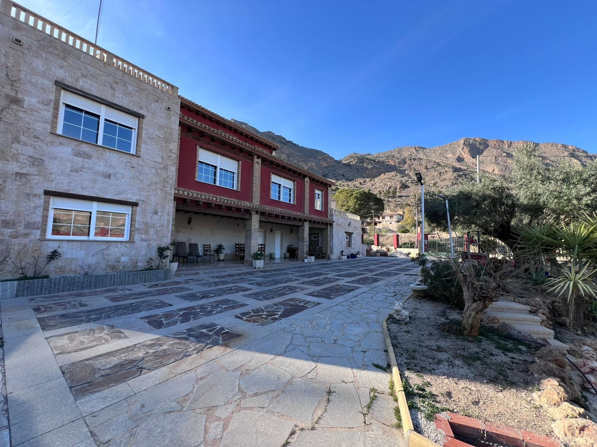 Vrijstaande Villa met 4 slaapkamers in Orihuela - 10
