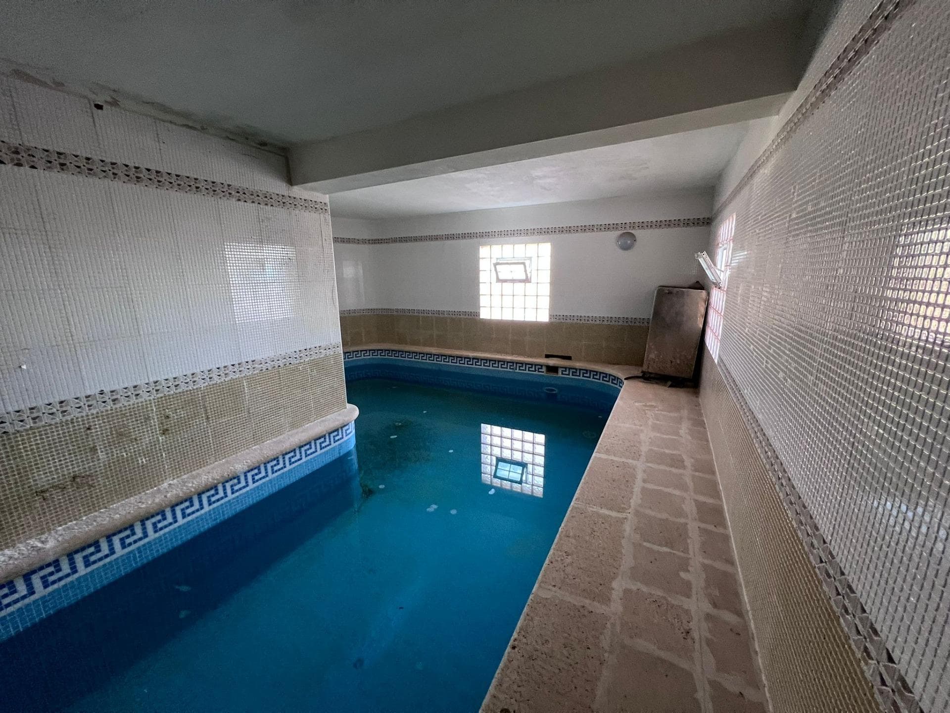 Vrijstaande Villa met 4 slaapkamers in Orihuela - 24
