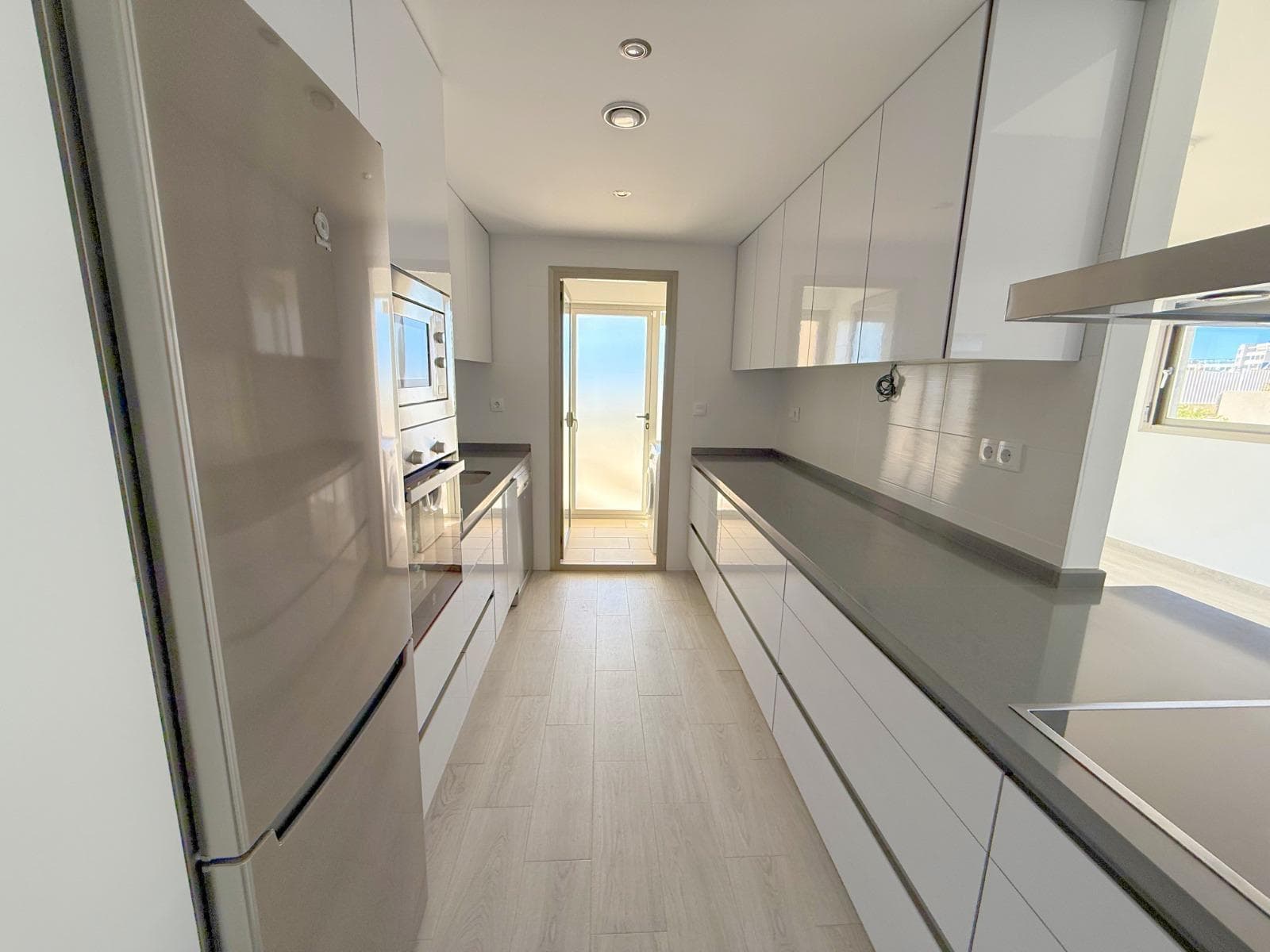 Apartamento Planta Media de 3 dormitorios en Orihuela Costa - 11