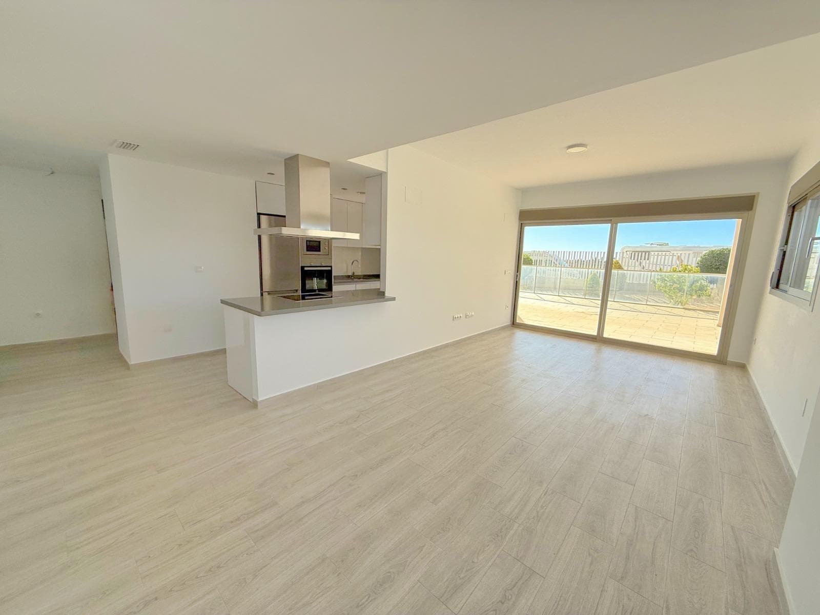 Apartamento Planta Media de 3 dormitorios en Orihuela Costa - 31