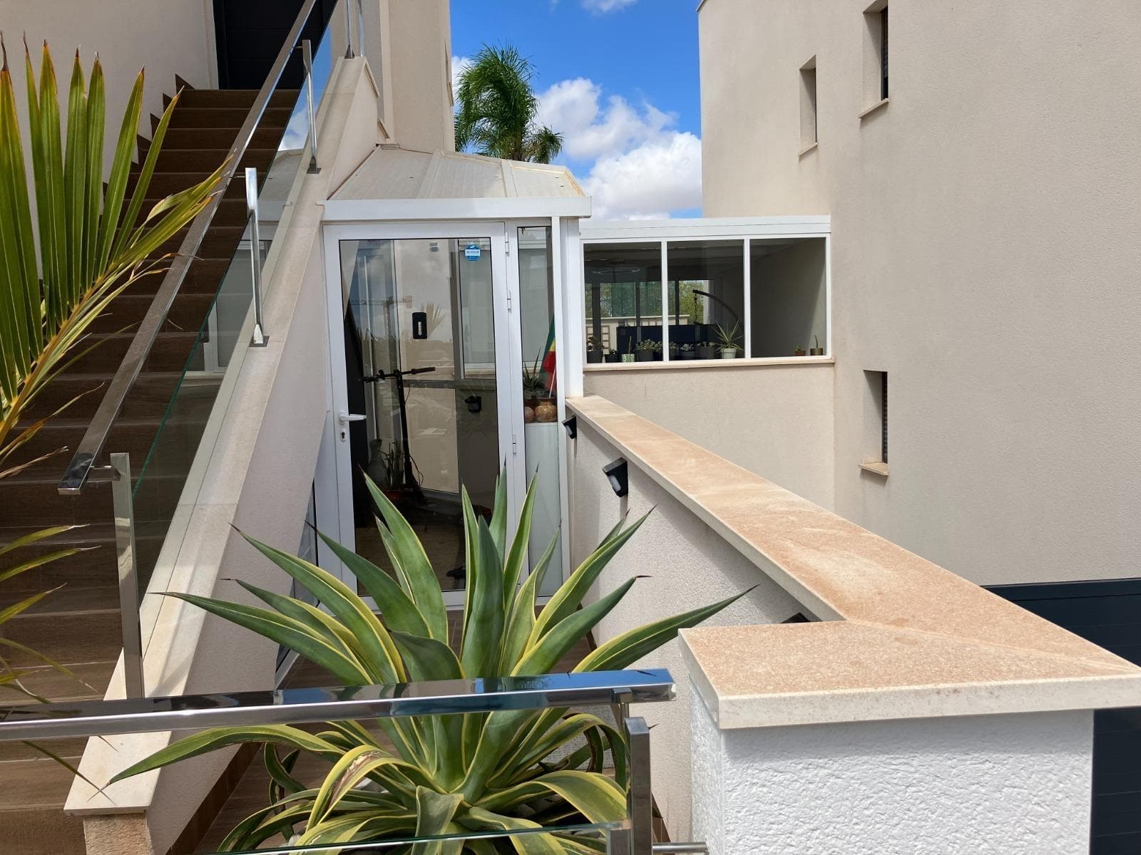 Bungalow met 2 slaapkamers in San Miguel de Salinas - 7