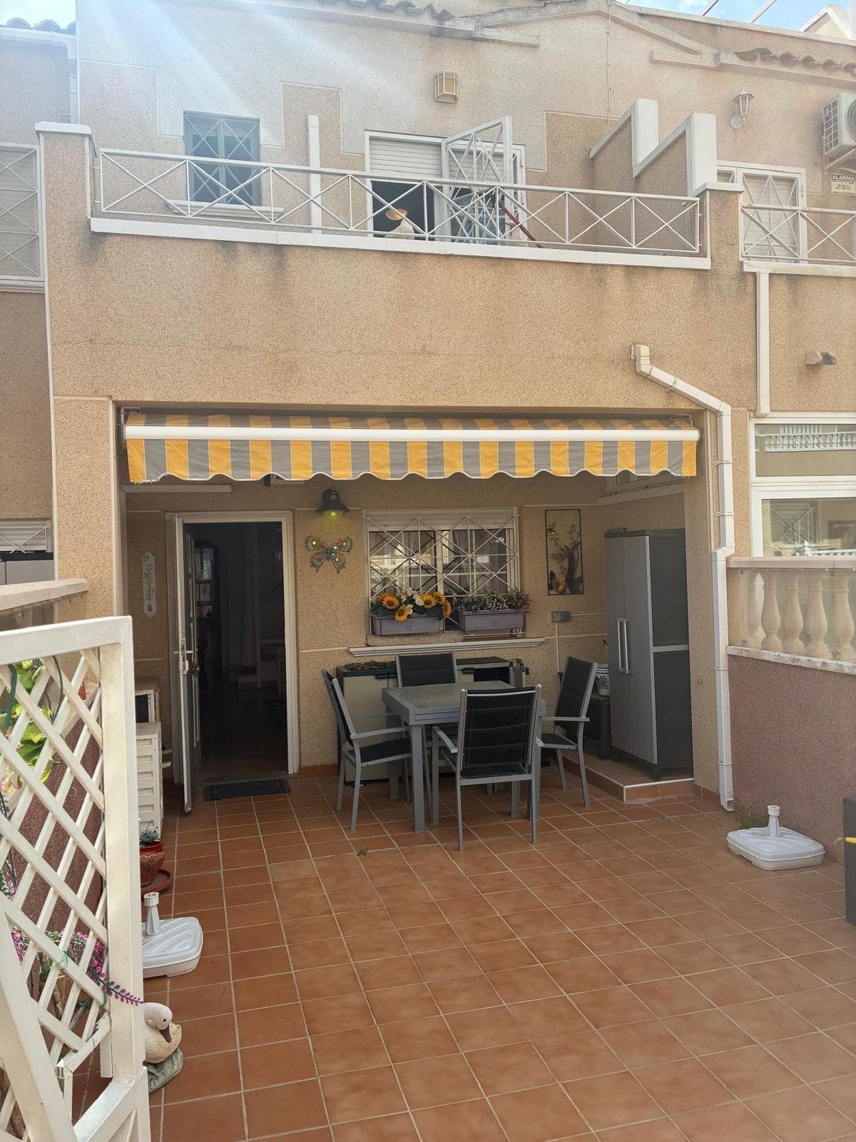 Bungalow met 2 slaapkamers in Orihuela Costa - 2