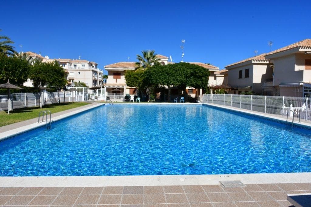 Tussenverdieping Appartement met 2 slaapkamers in Orihuela Costa - 3