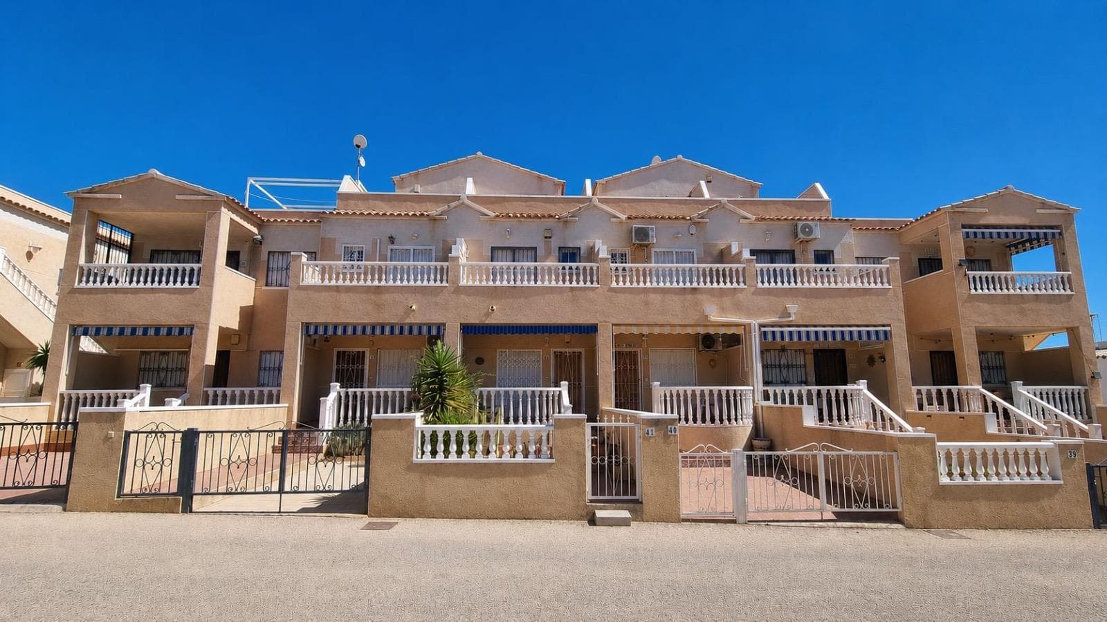 Duplex met 2 slaapkamers in Orihuela Costa - 2