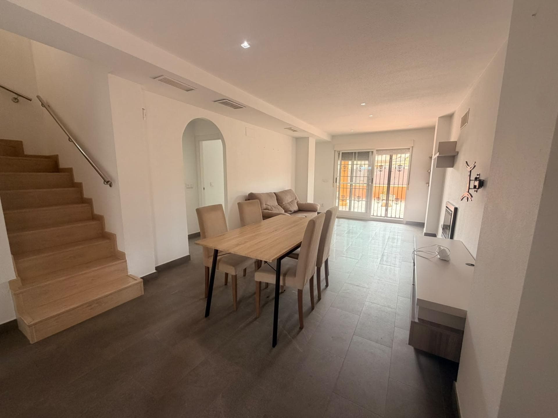 Vrijstaande Villa met 3 slaapkamers in Almoradi