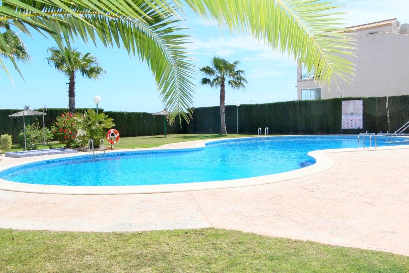 Apartamento Planta Media de 2 dormitorios en Orihuela - 1