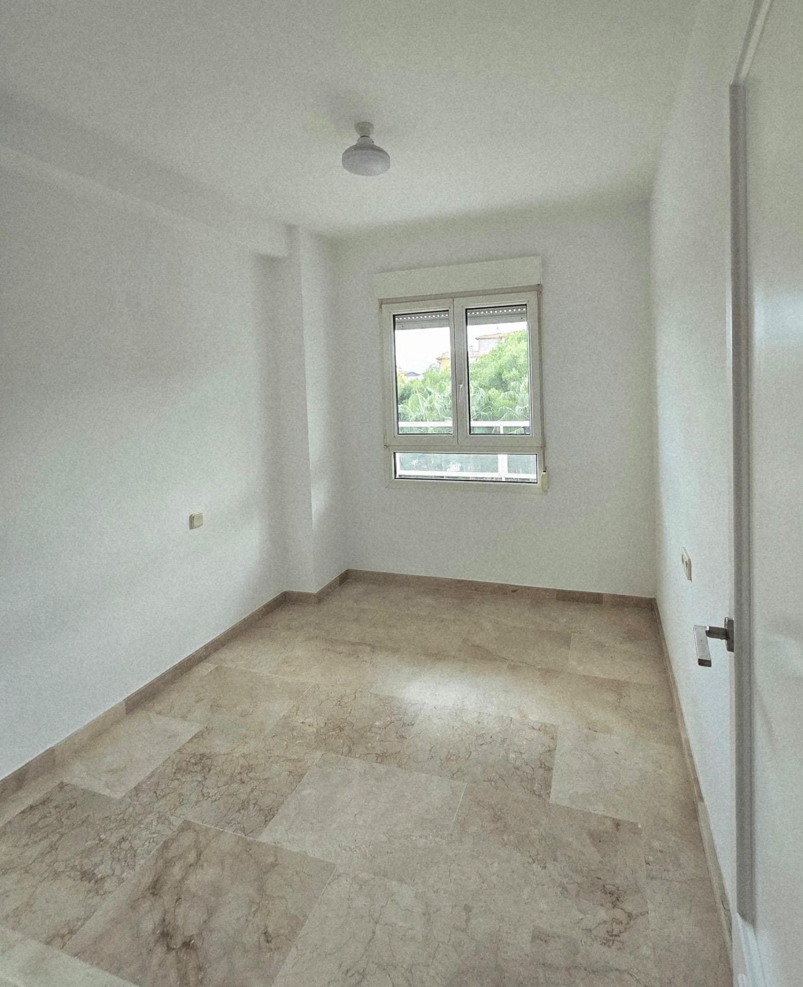 Apartamento Planta Media de 2 dormitorios en Orihuela Costa - 12
