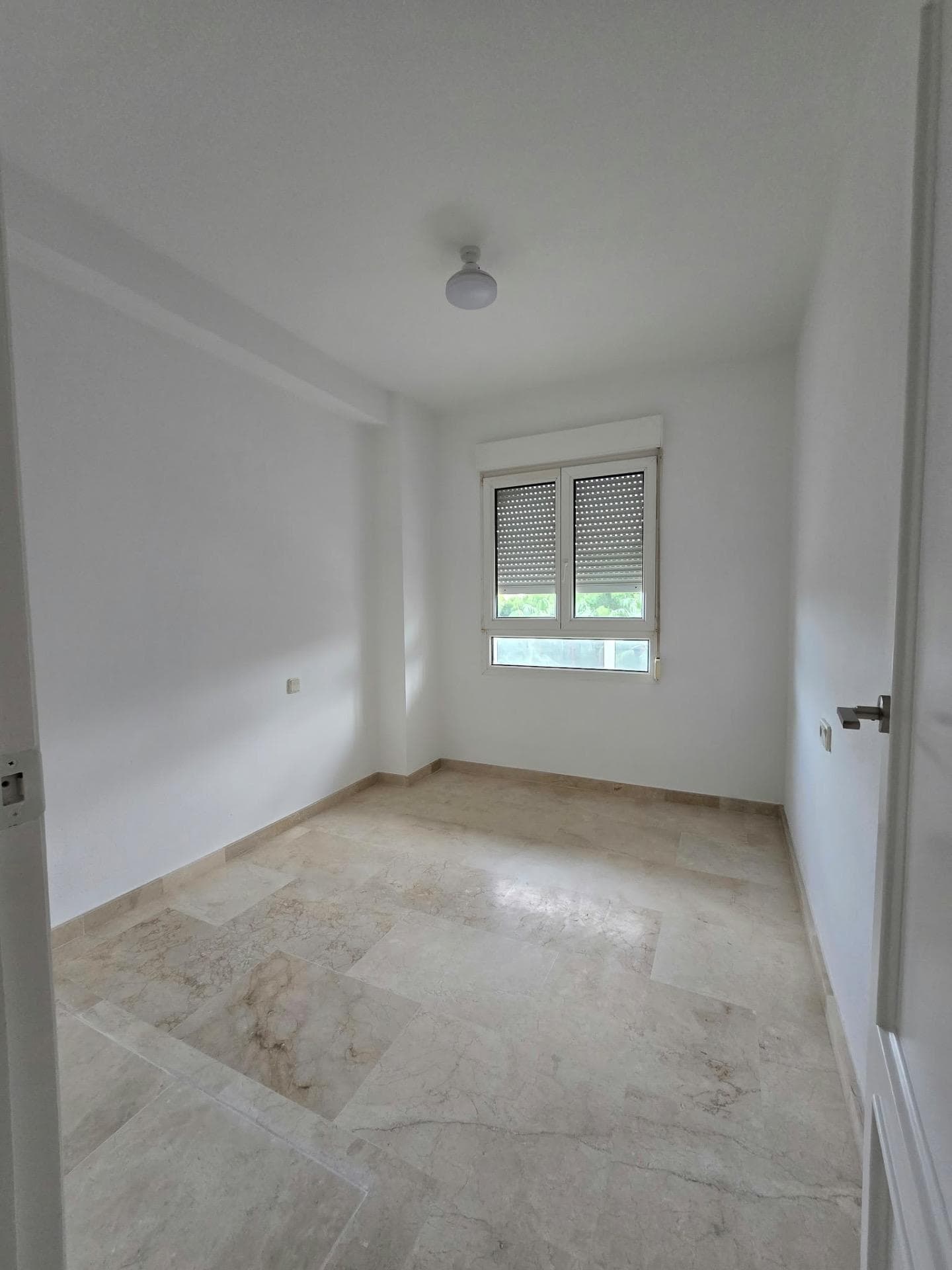 Apartamento Planta Media de 2 dormitorios en Orihuela Costa - 13