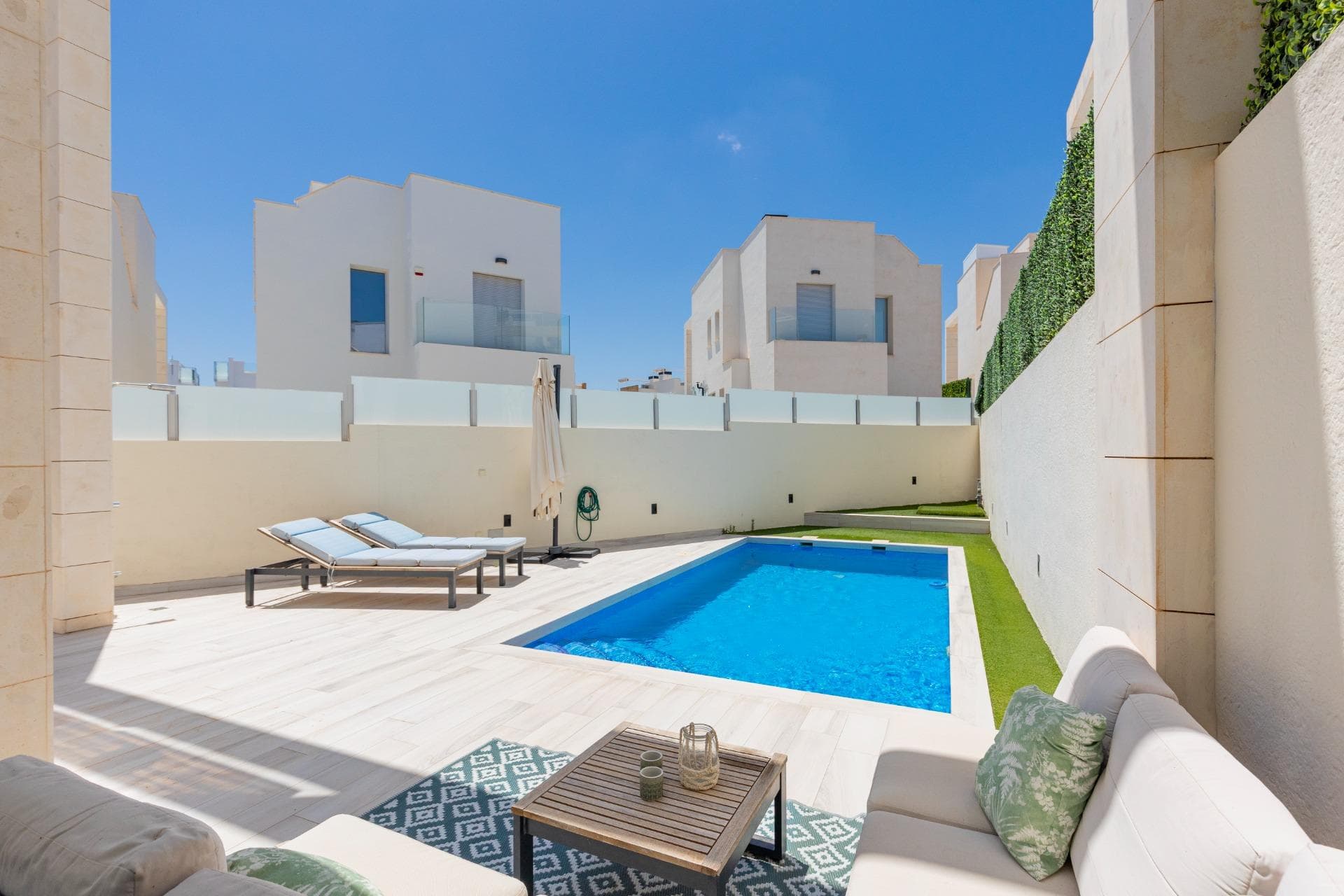 3 bed Detached Villa in Orihuela Costa - 3