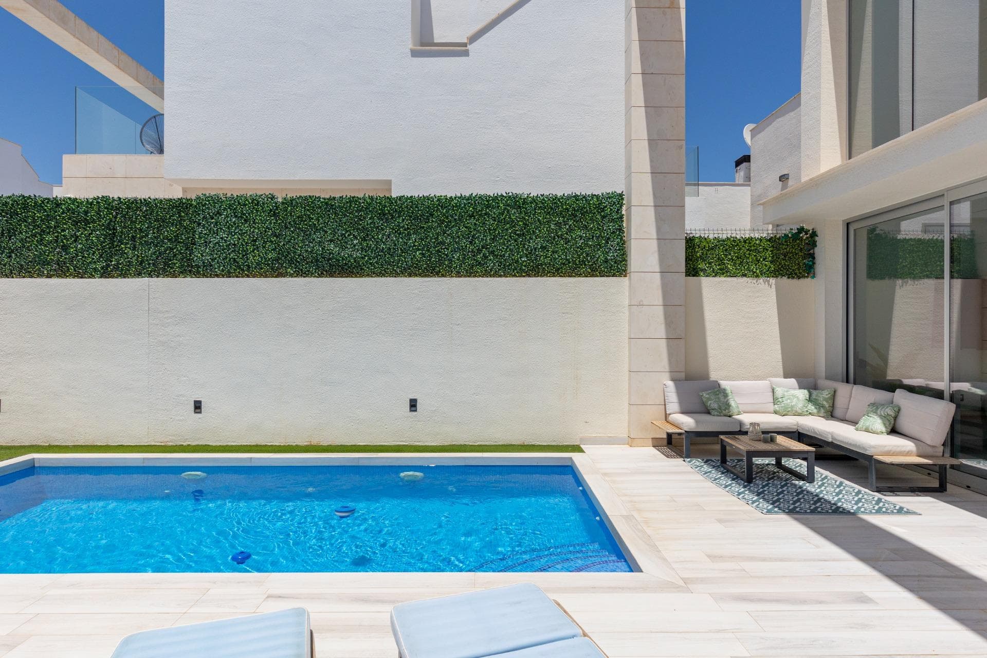 3 bed Detached Villa in Orihuela Costa - 36