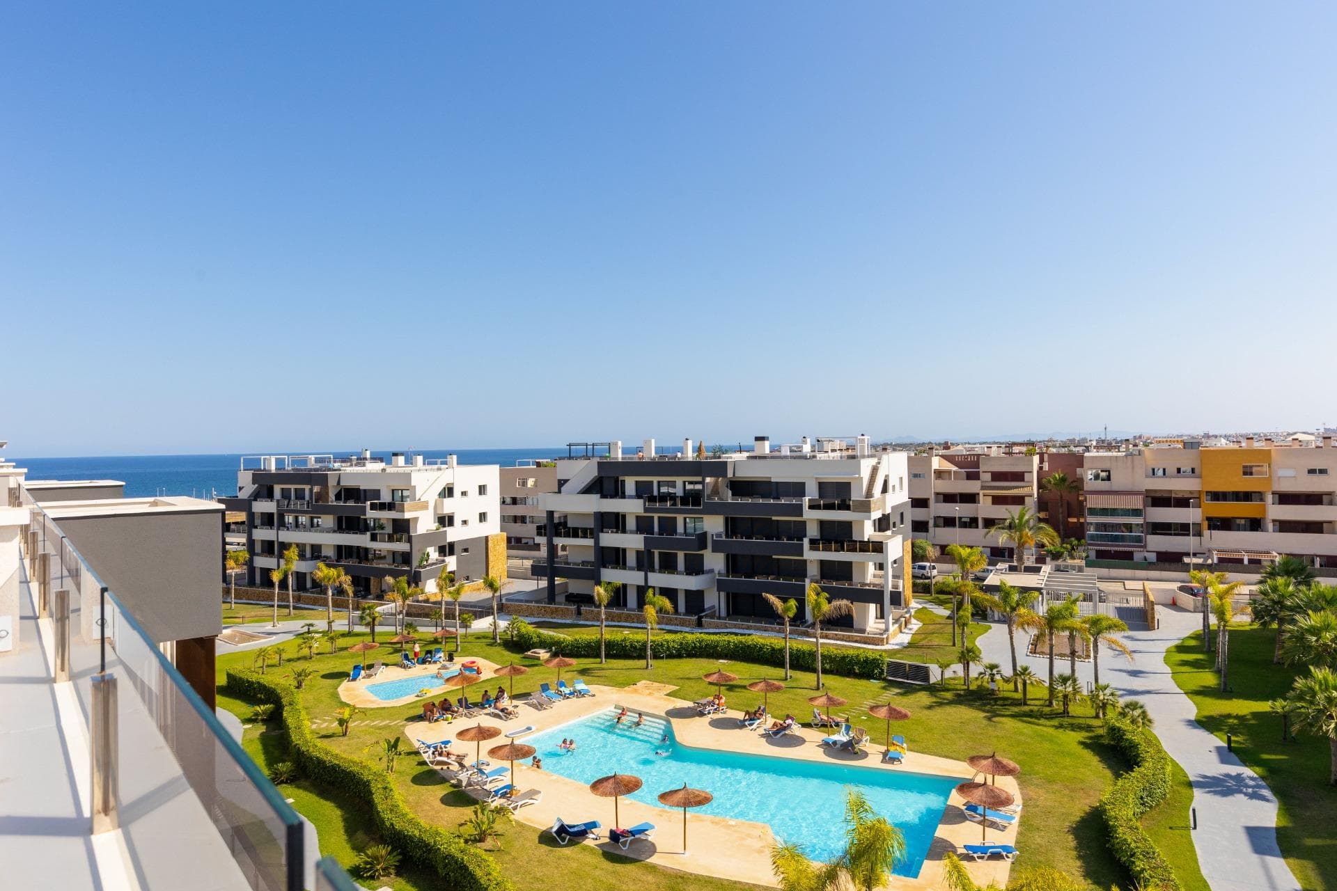 Ático de 2 dormitorios en Orihuela Costa - 14